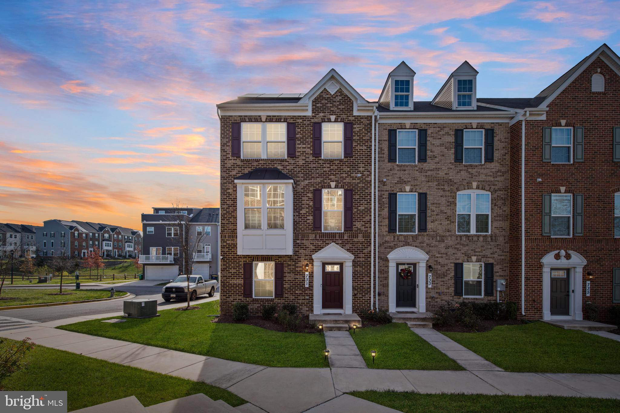 LARGO TOWN CENTER - Residential