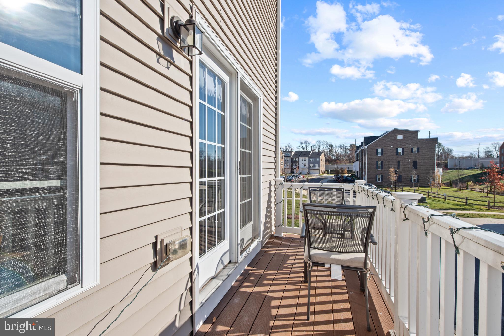 LARGO TOWN CENTER - Residential