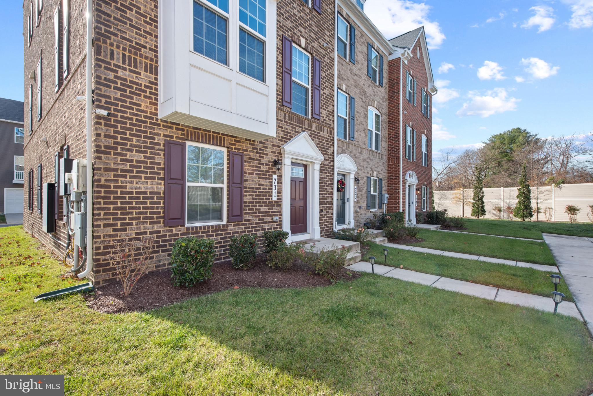 LARGO TOWN CENTER - Residential