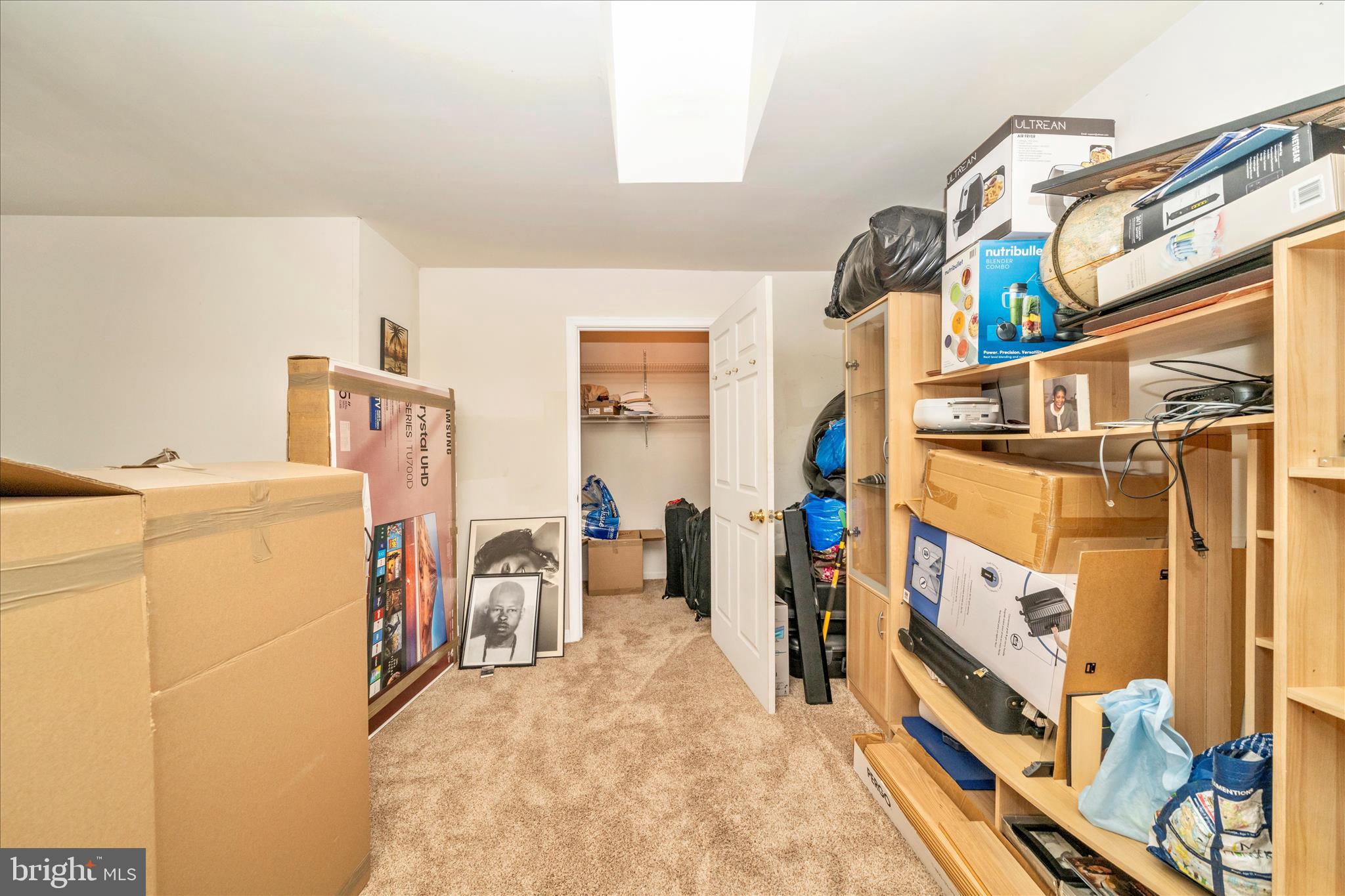 GREENBELT LAKE VILLAGE - Residential Lease