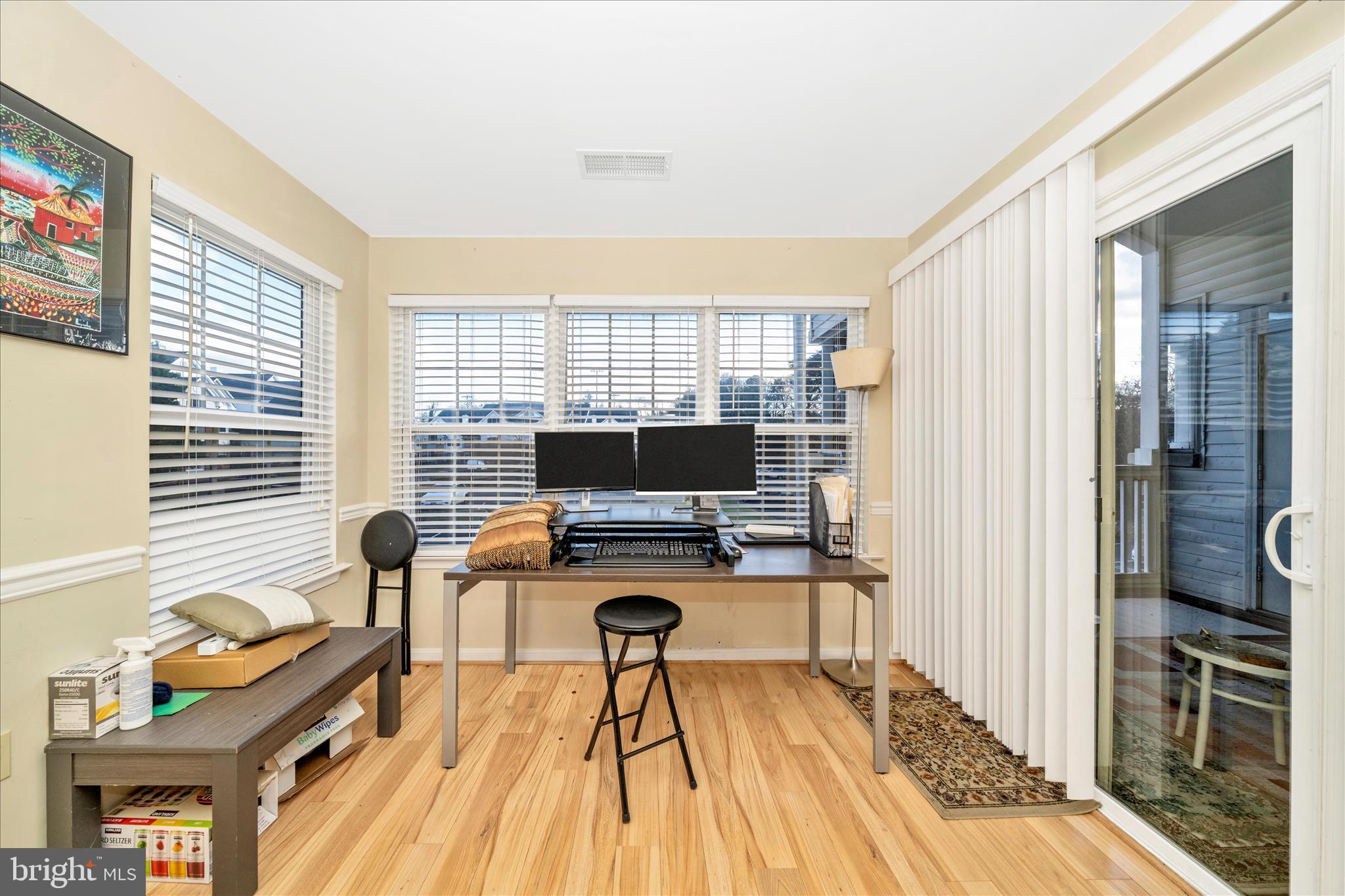 GREENBELT LAKE VILLAGE - Residential Lease