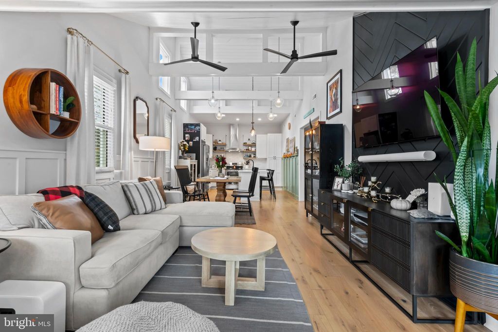 Photo of 1017 Shore Drive, EDGEWATER, MD 21037 (MLS # MDAA2129116)