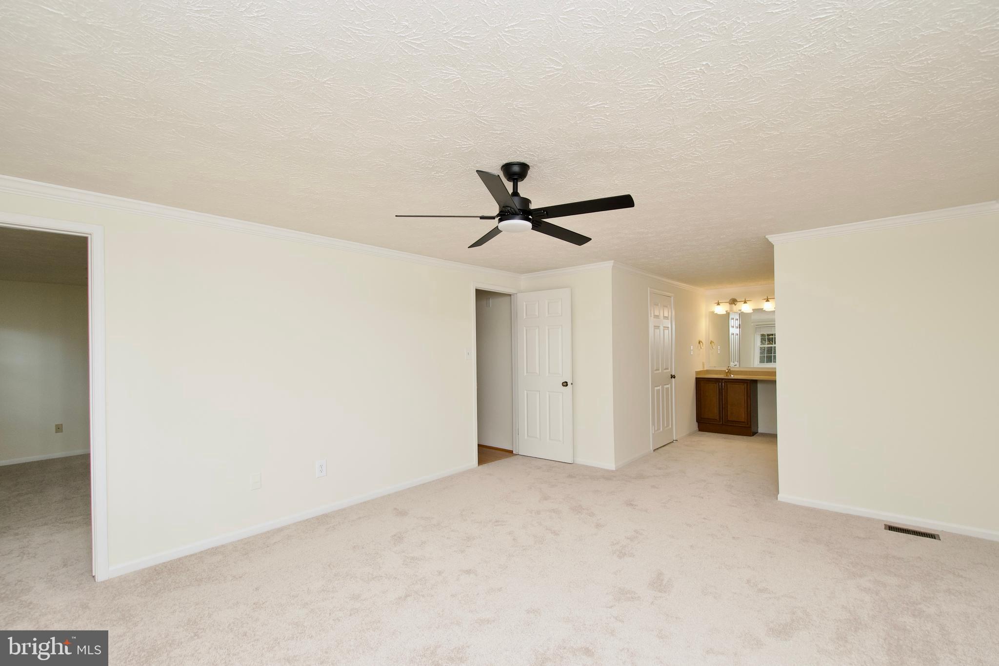 MONTCLAIR - Residential