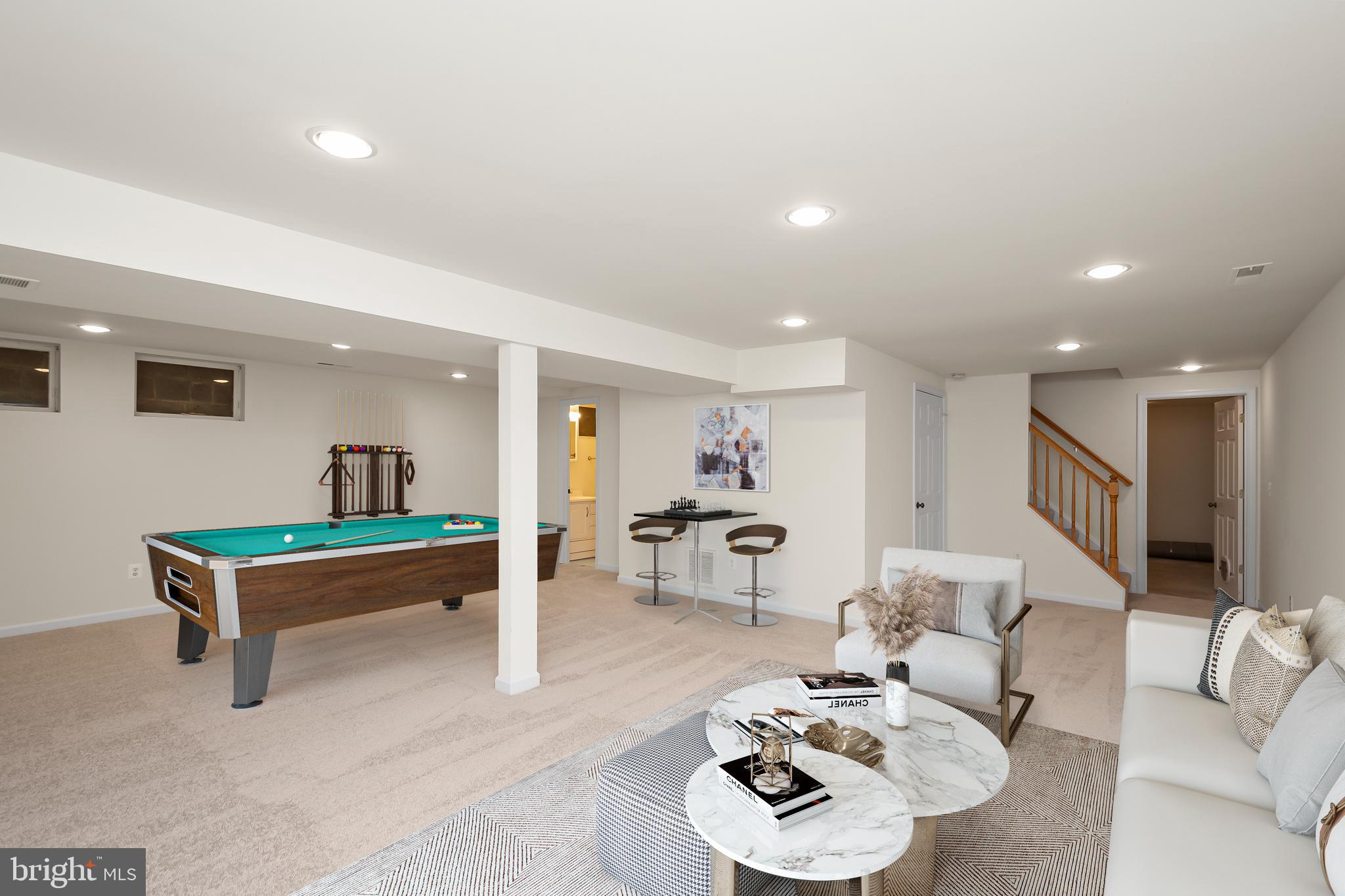 MONTCLAIR - Residential