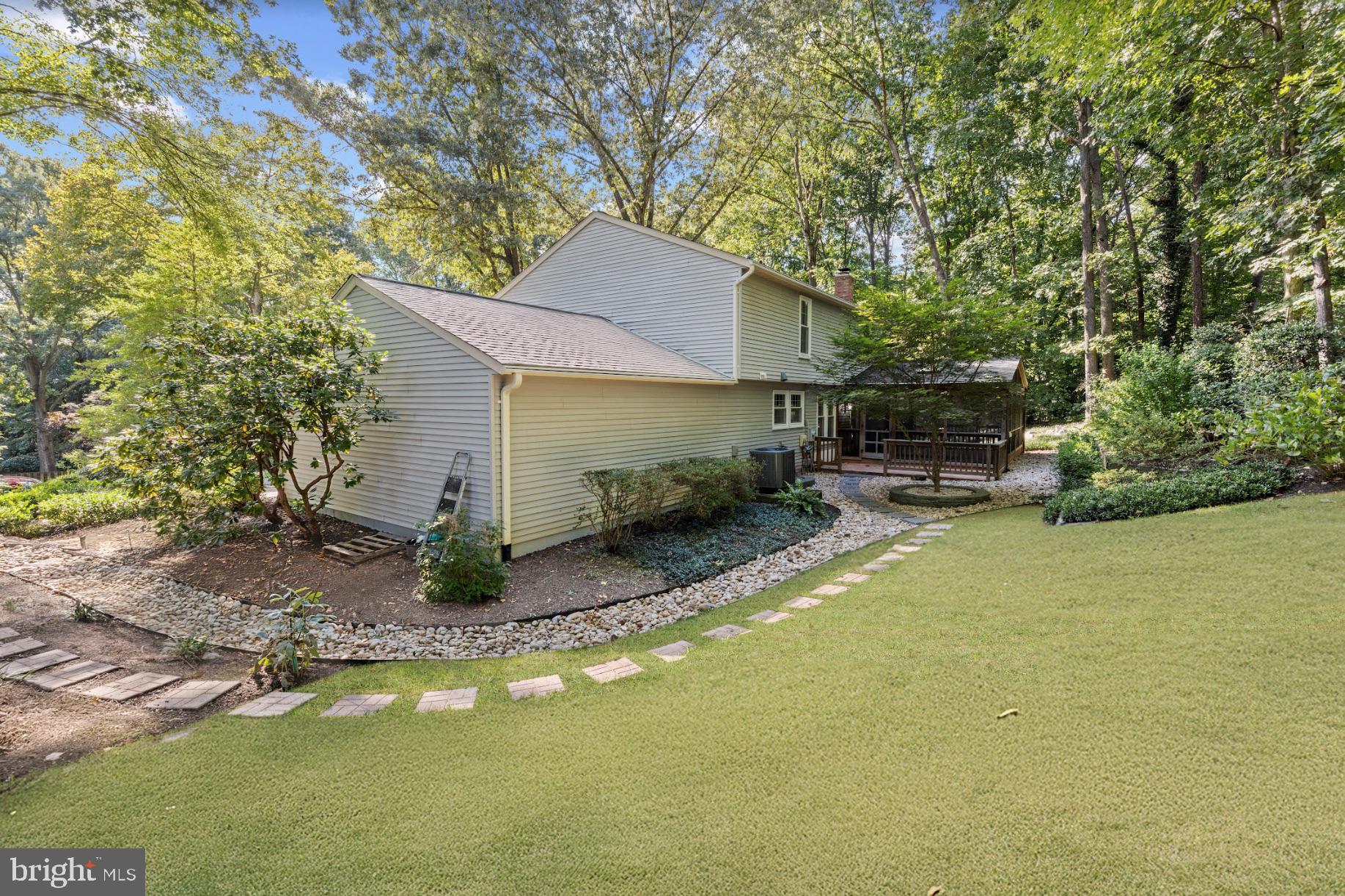 MONTCLAIR - Residential