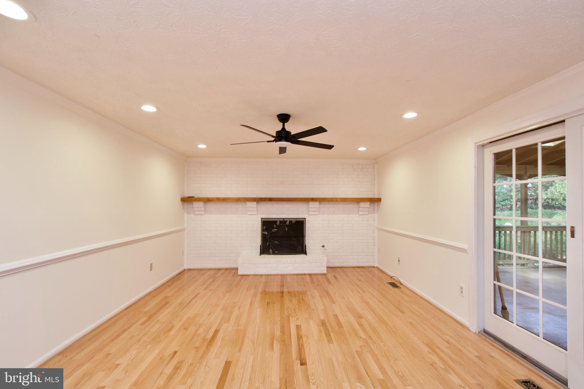 MONTCLAIR - Residential