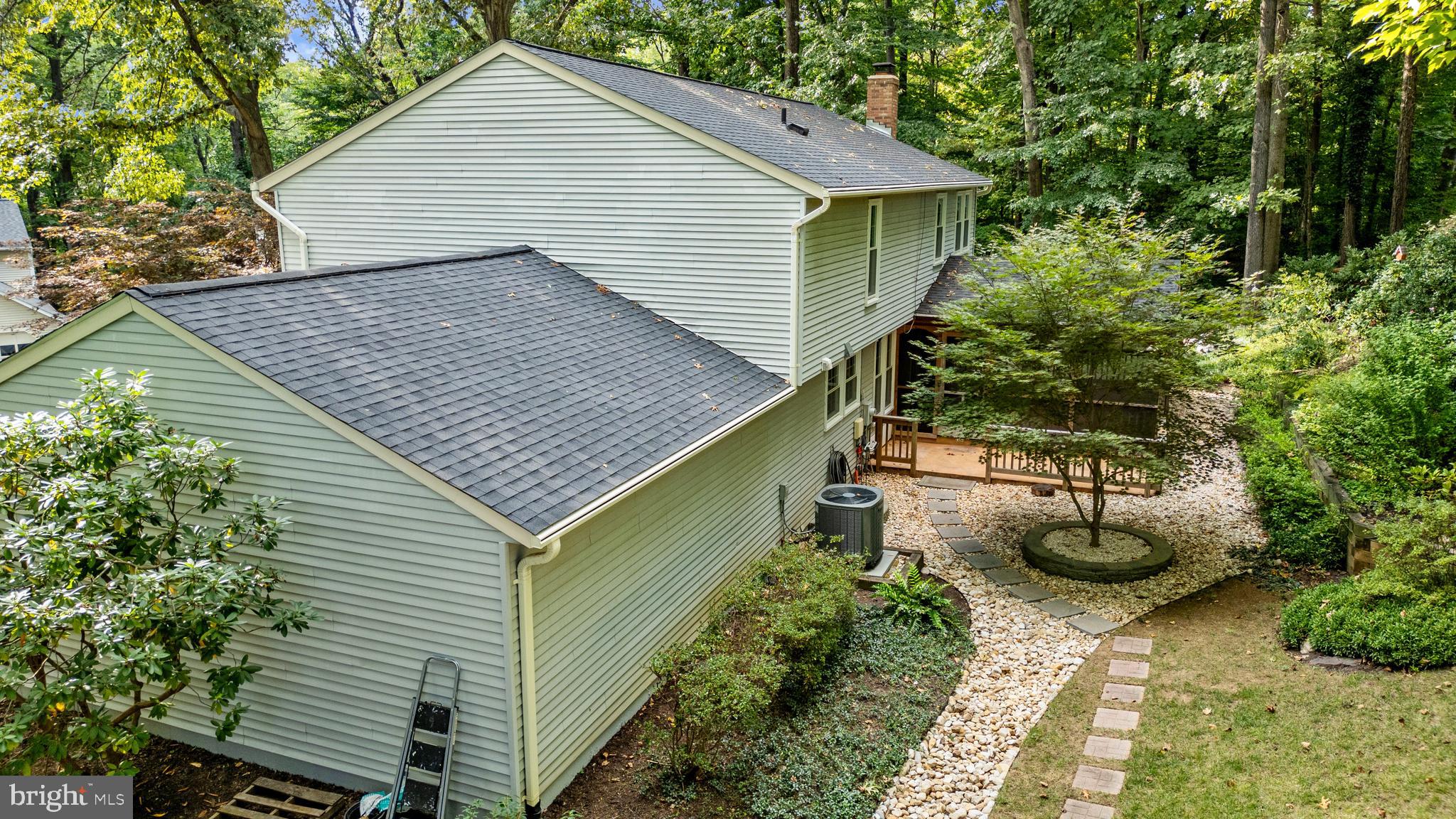 MONTCLAIR - Residential