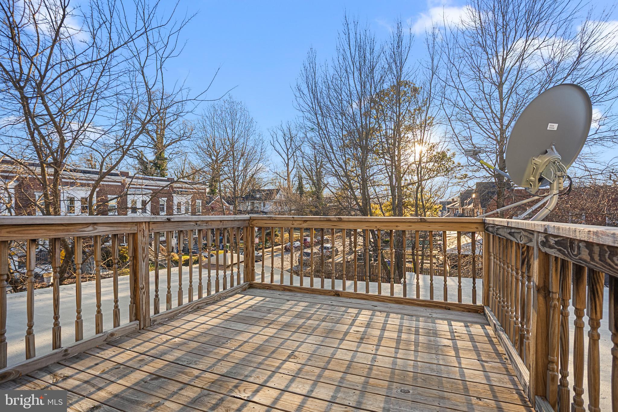 WEST FOREST PARK - Residential