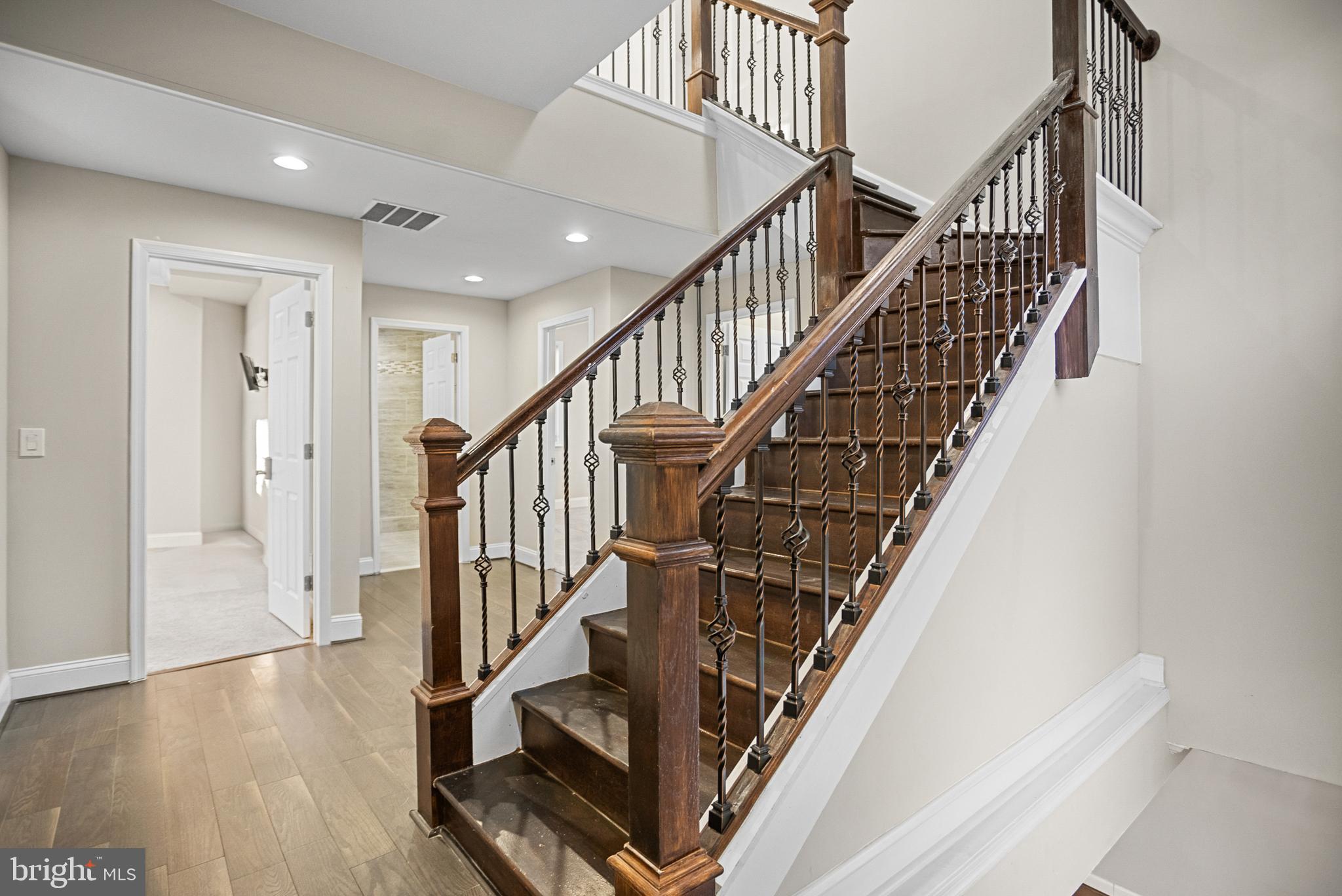 WEST FOREST PARK - Residential