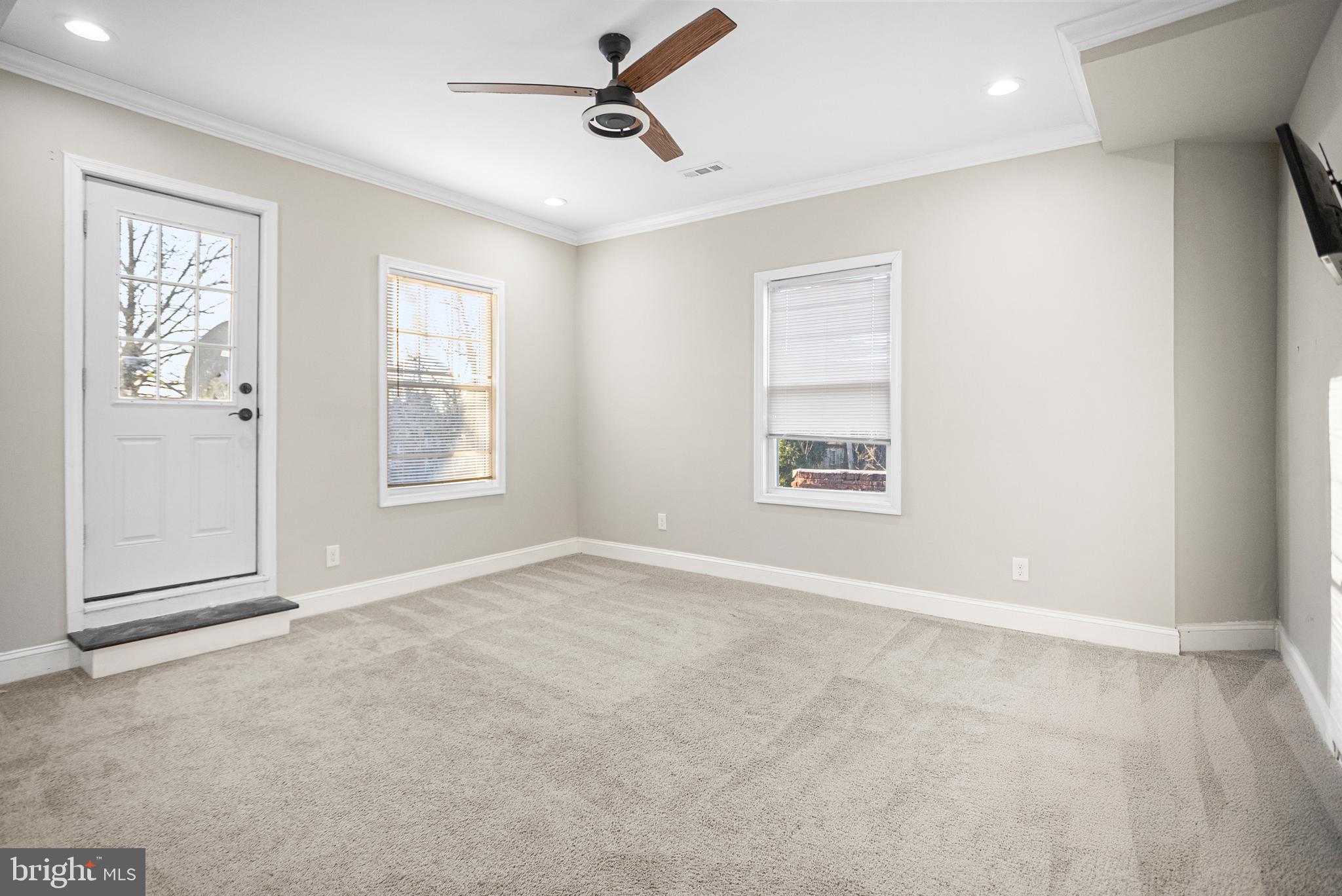 WEST FOREST PARK - Residential