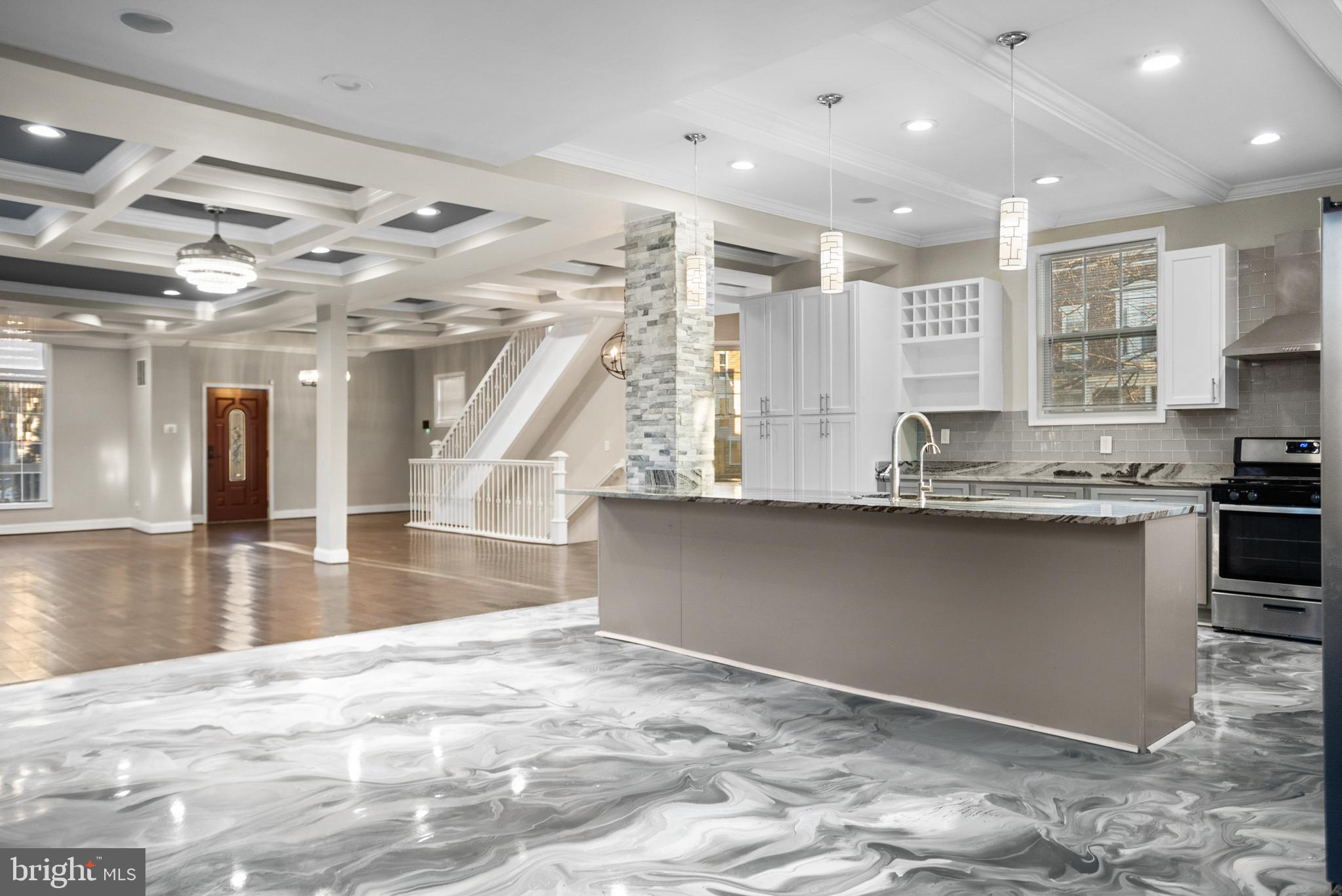 WEST FOREST PARK - Residential