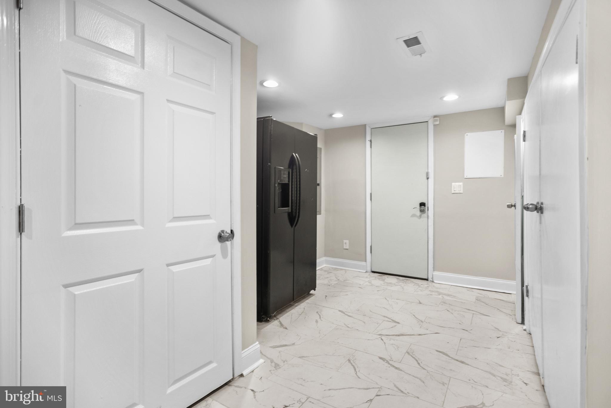 WEST FOREST PARK - Residential