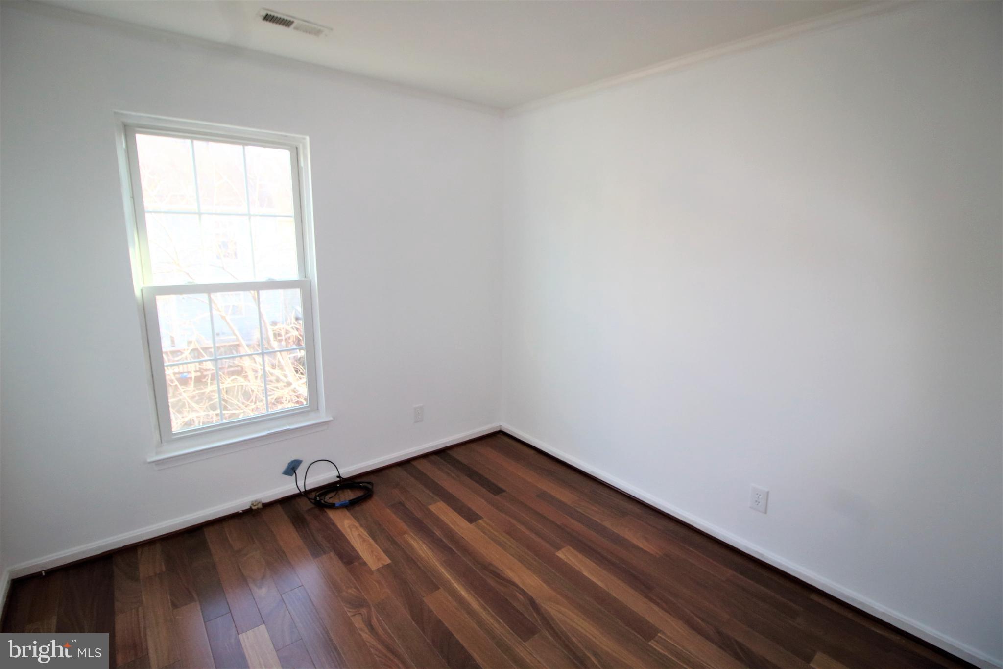 PRINCETON WOODS - Residential Lease