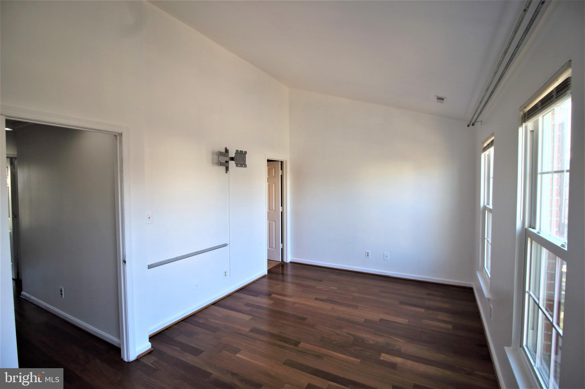 PRINCETON WOODS - Residential Lease