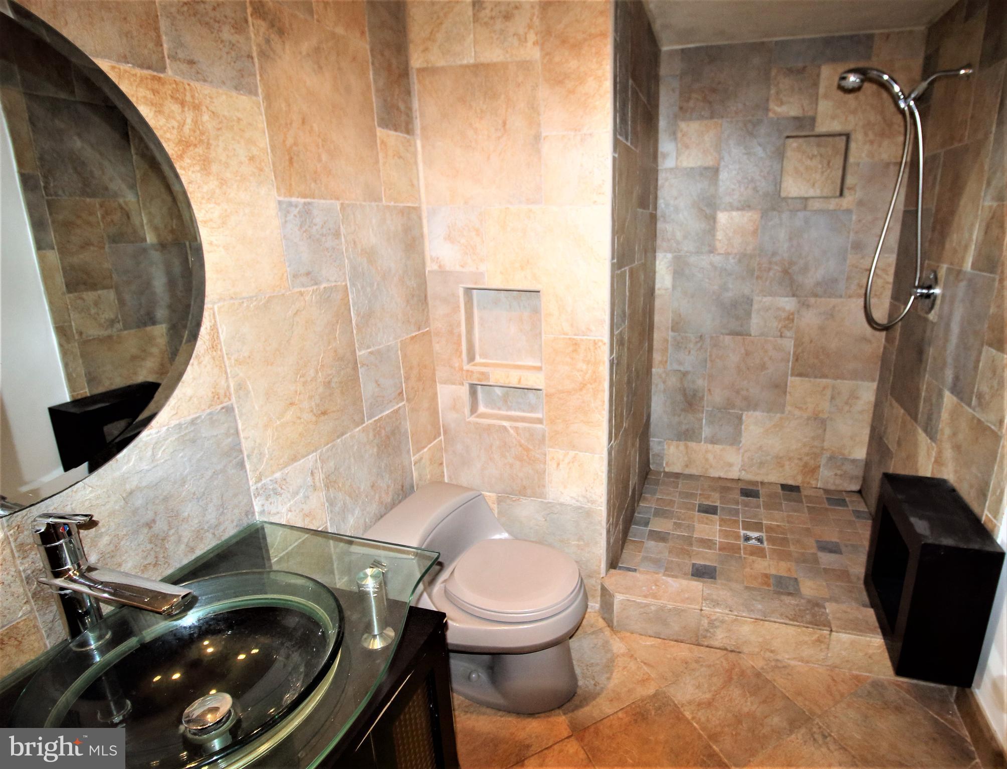 PRINCETON WOODS - Residential Lease