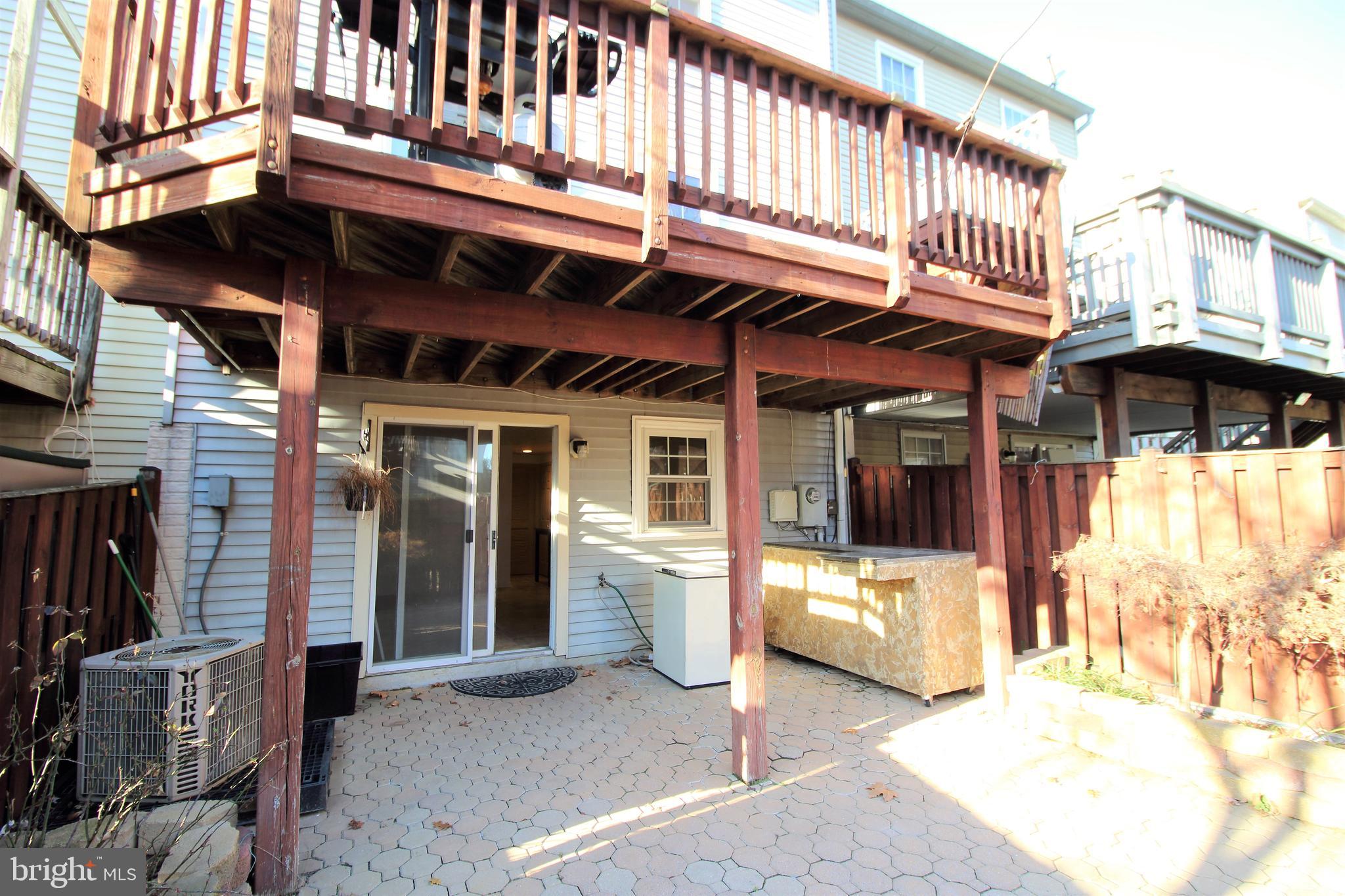 PRINCETON WOODS - Residential Lease