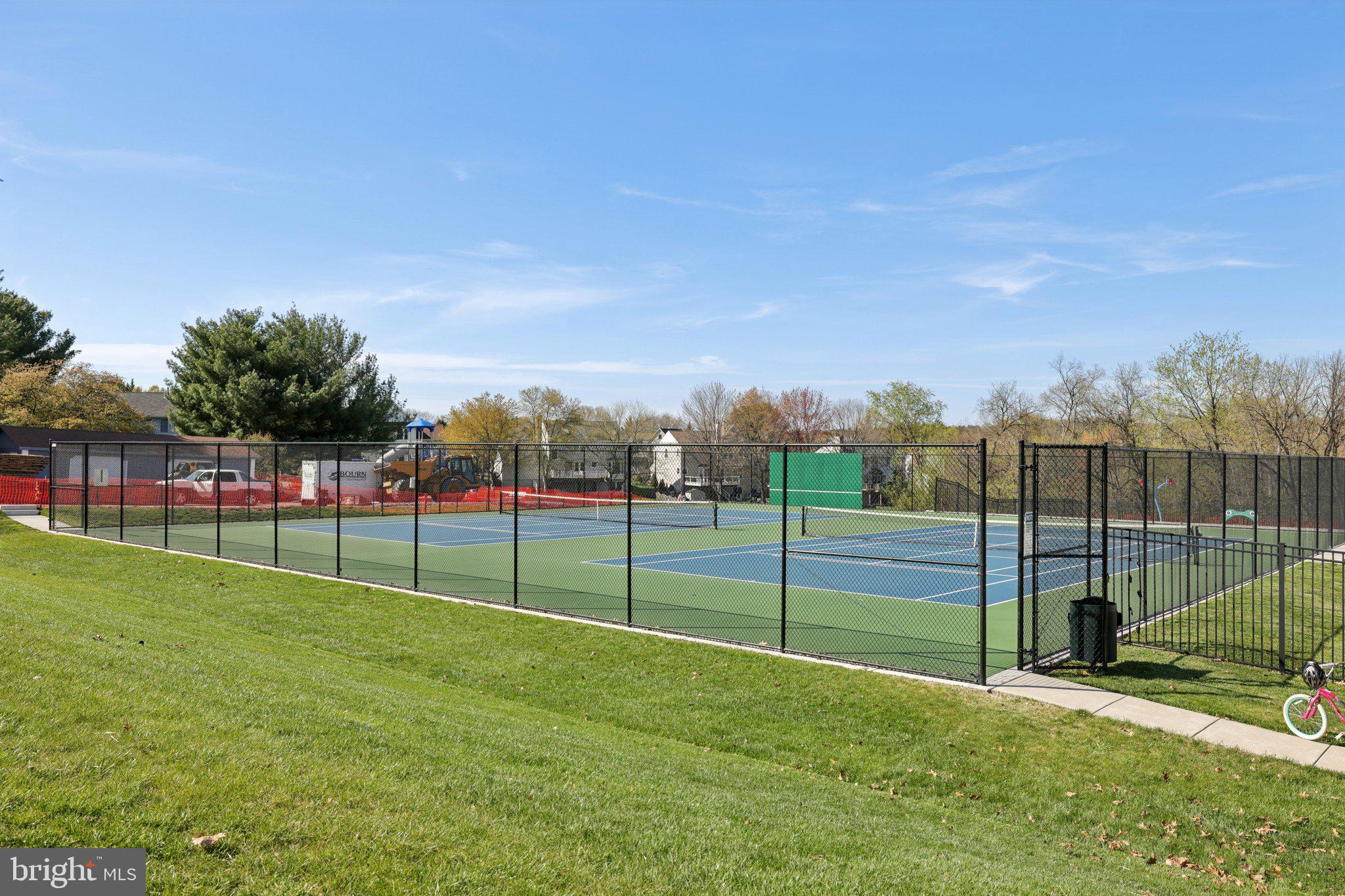 SPRING RIDGE - Residential