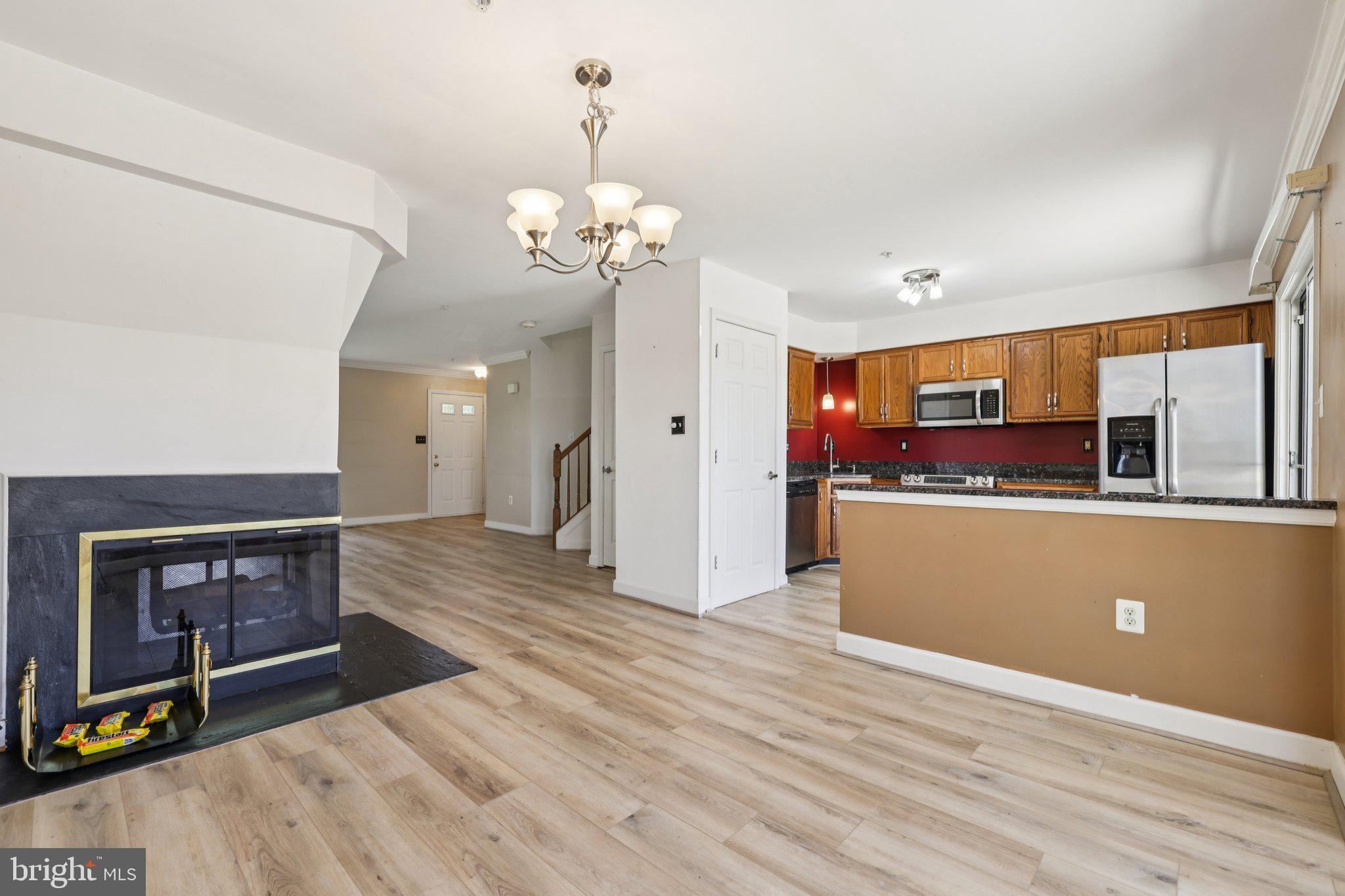 SPRING RIDGE - Residential