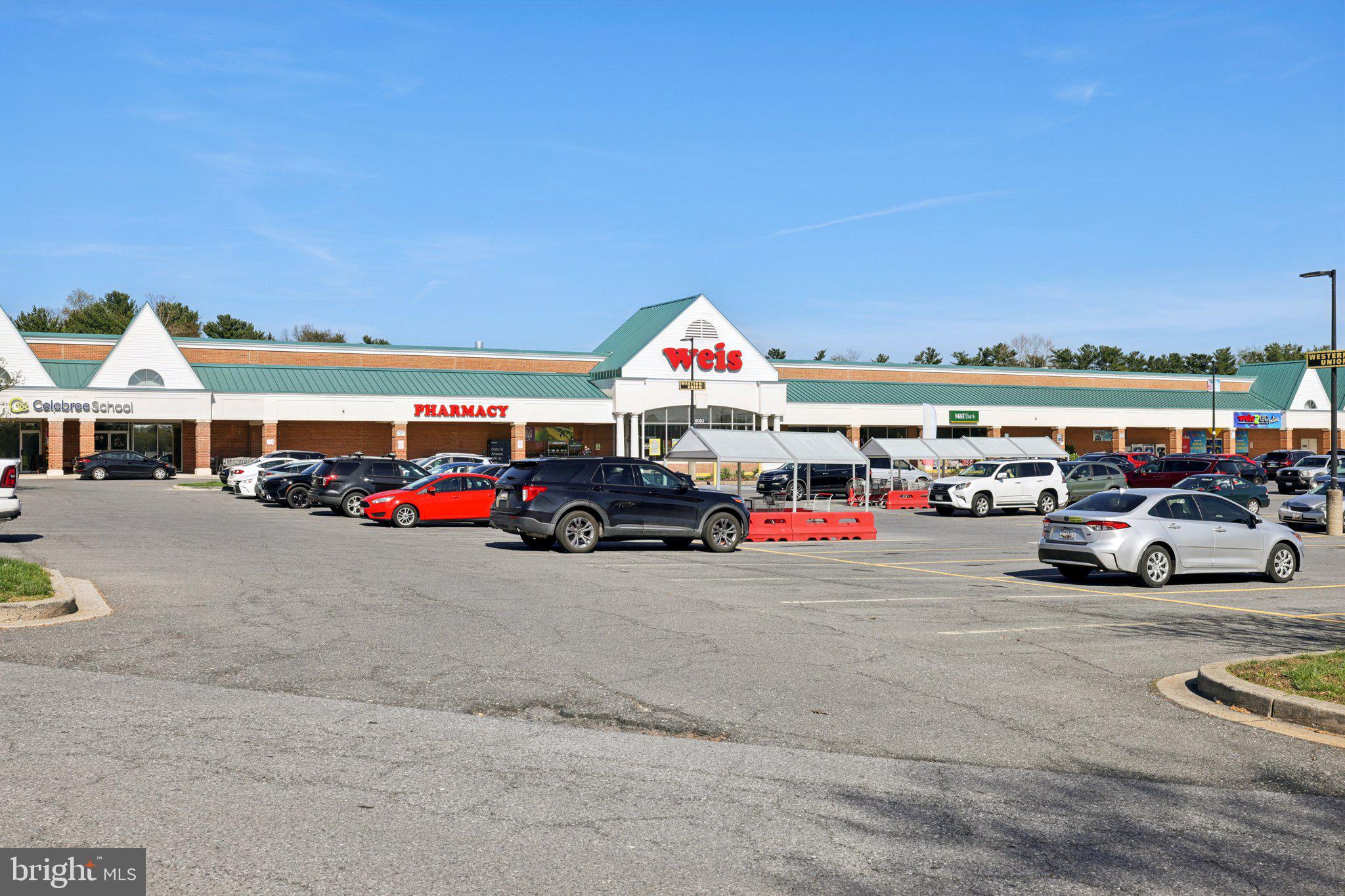 SPRING RIDGE - Residential