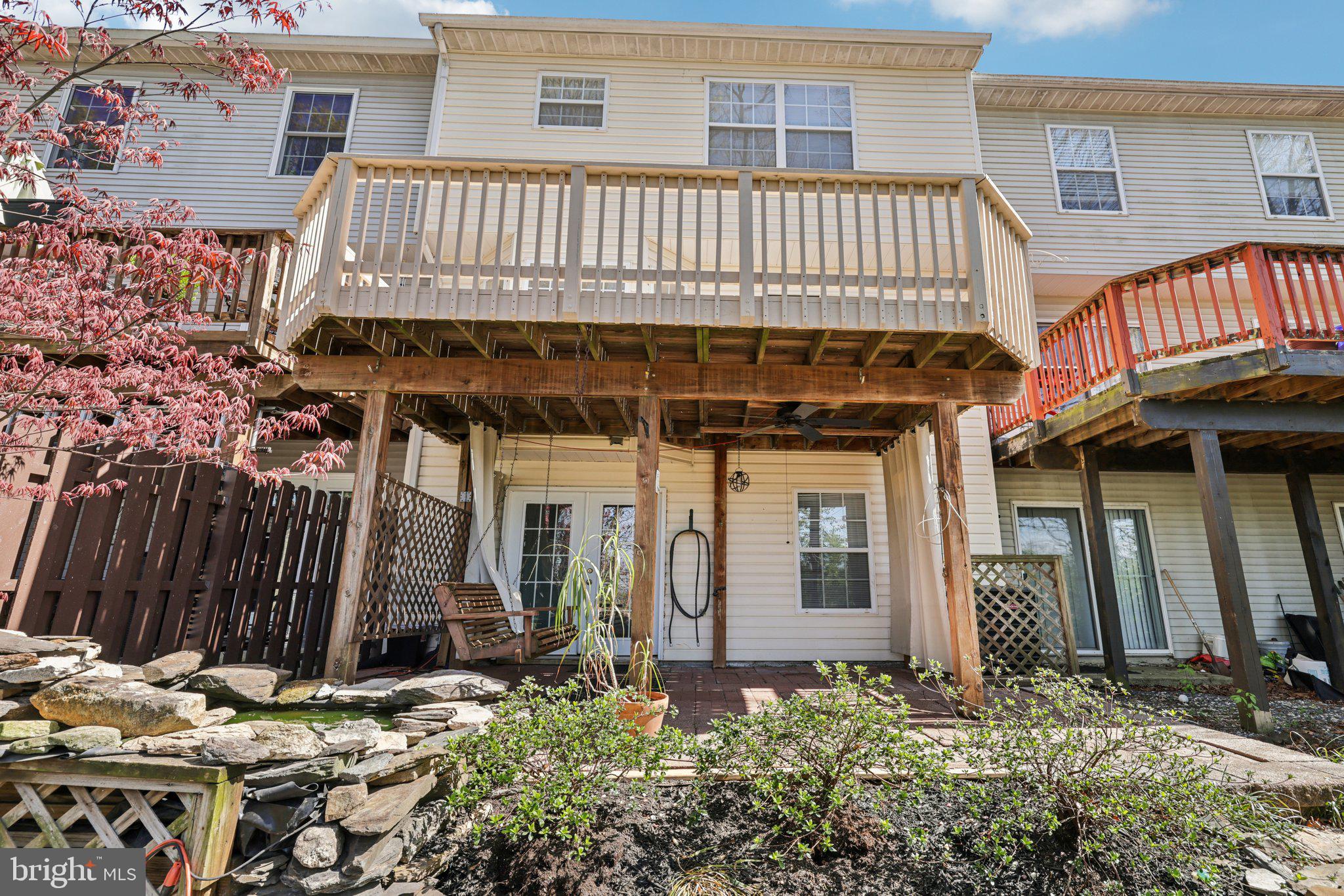 SPRING RIDGE - Residential