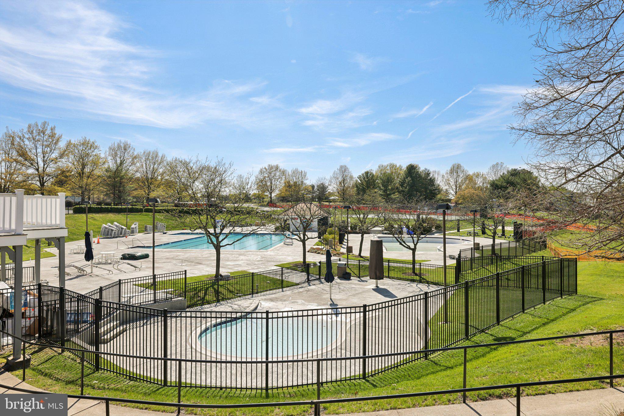 SPRING RIDGE - Residential