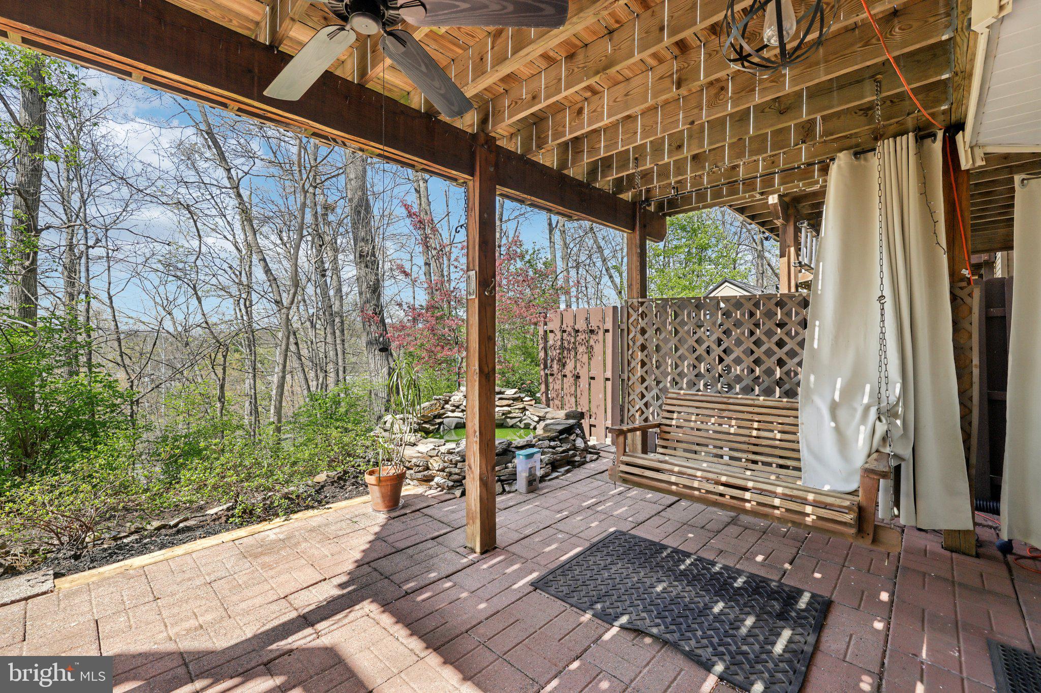 SPRING RIDGE - Residential