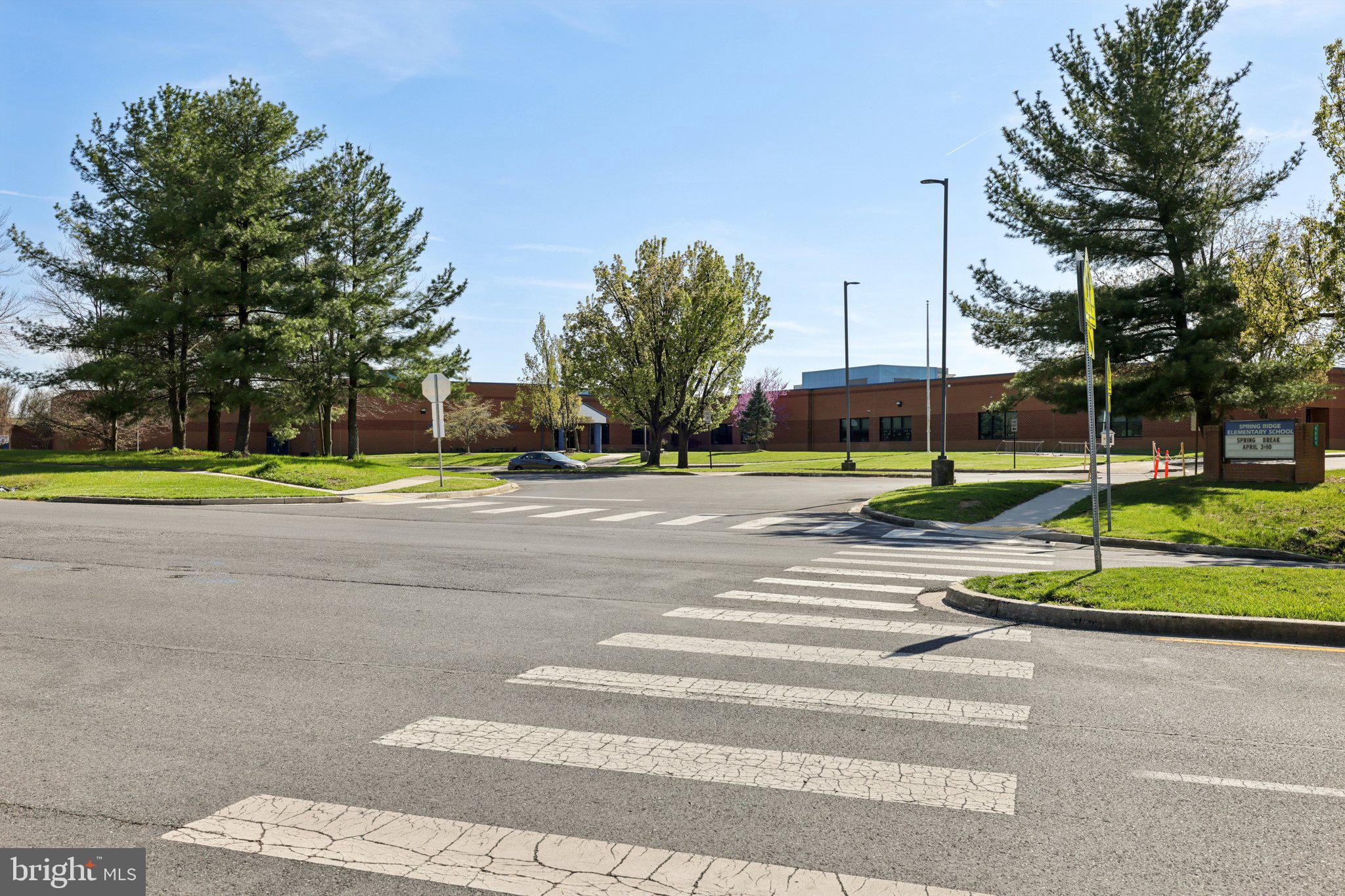 SPRING RIDGE - Residential