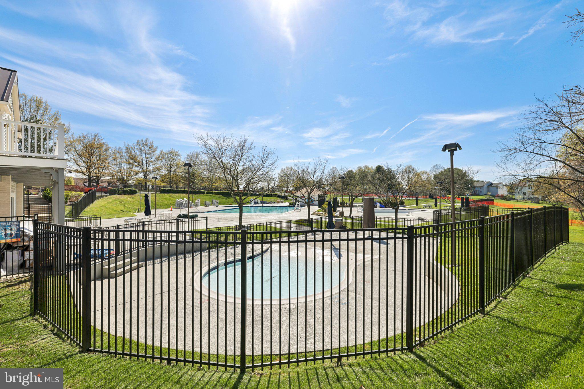 SPRING RIDGE - Residential