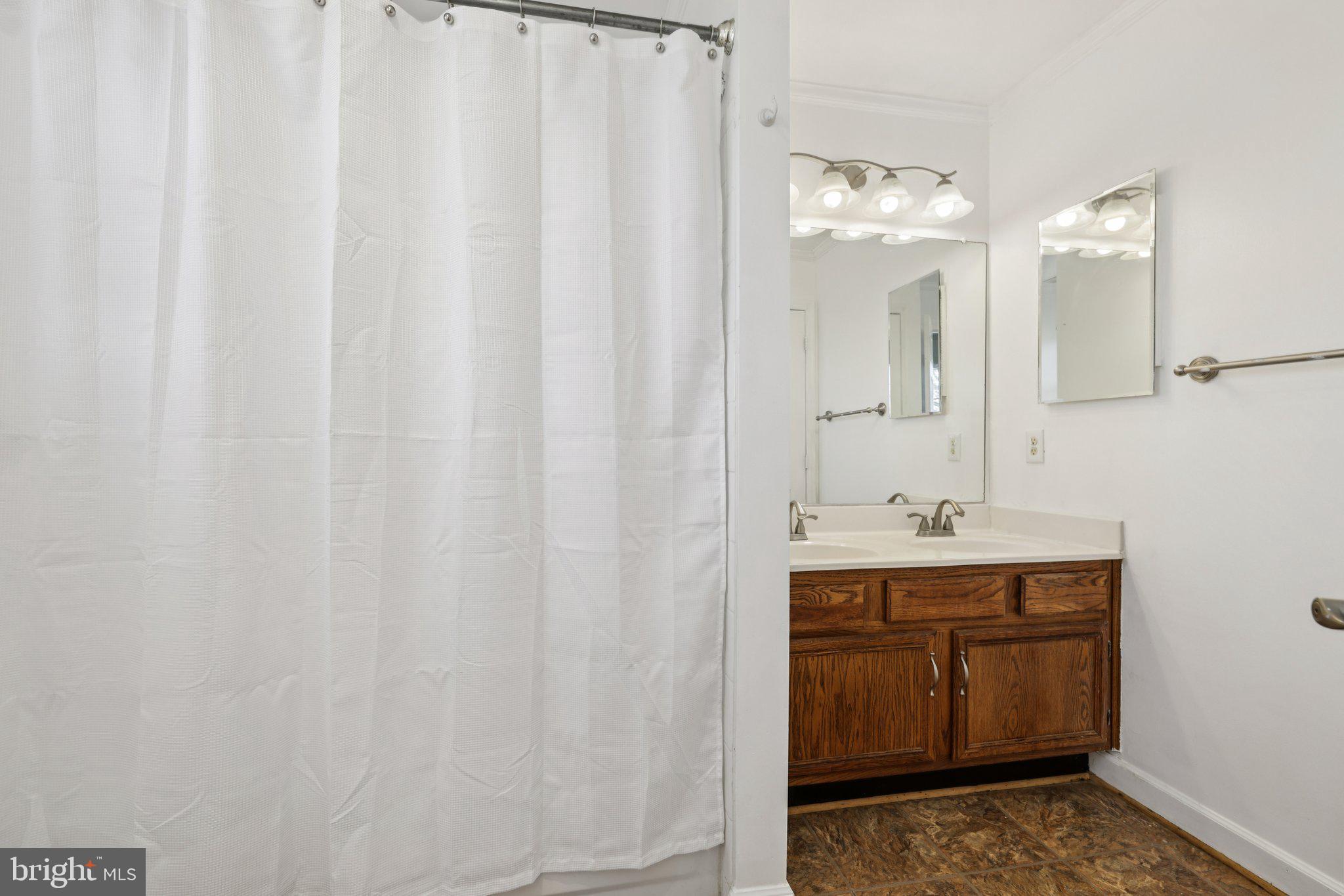 SPRING RIDGE - Residential