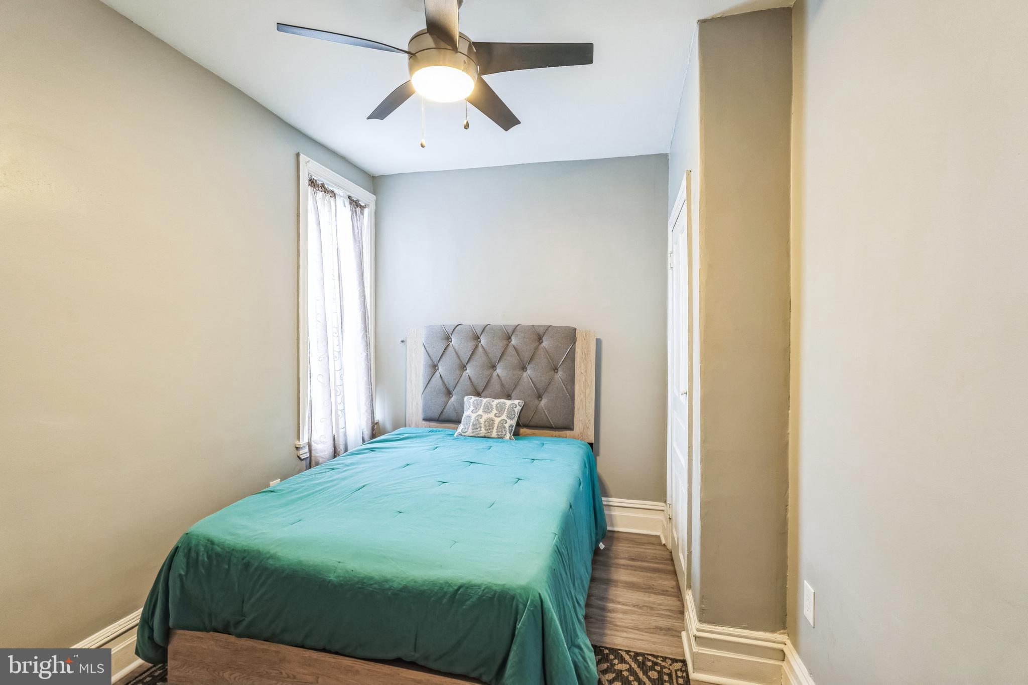 UNIVERSITY CITY - Residential Lease