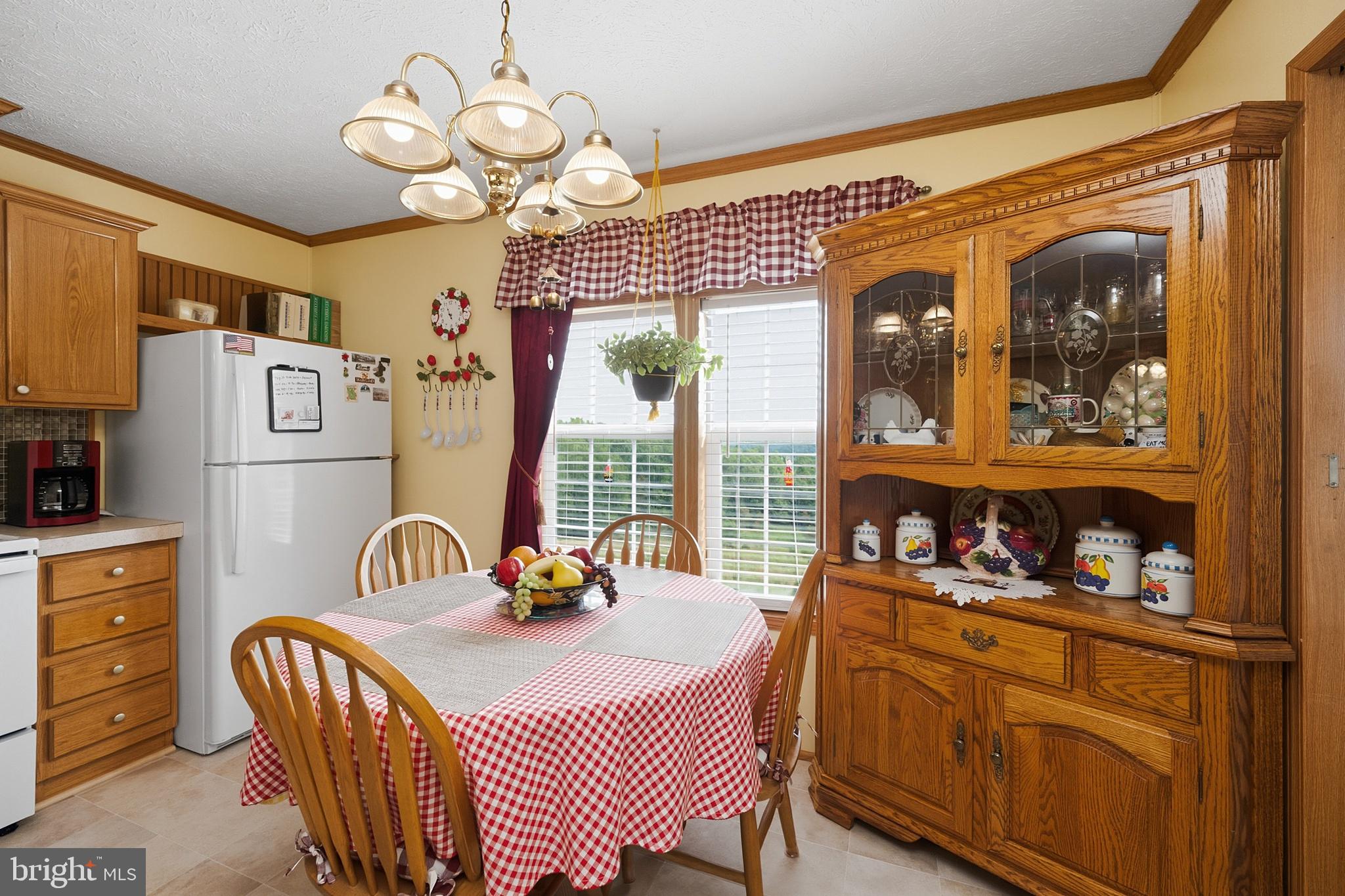2724 DRY RUN ROAD