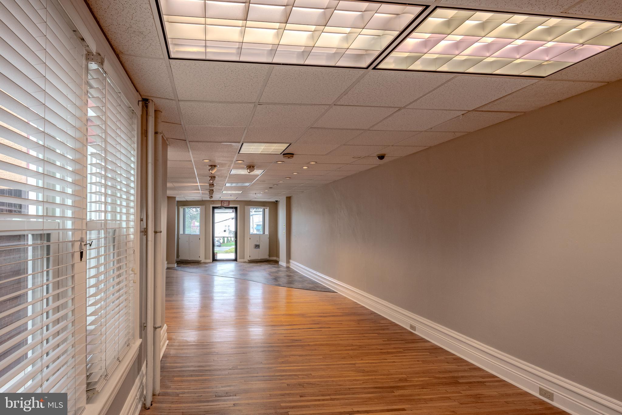 SHILLINGTON - Commercial Lease