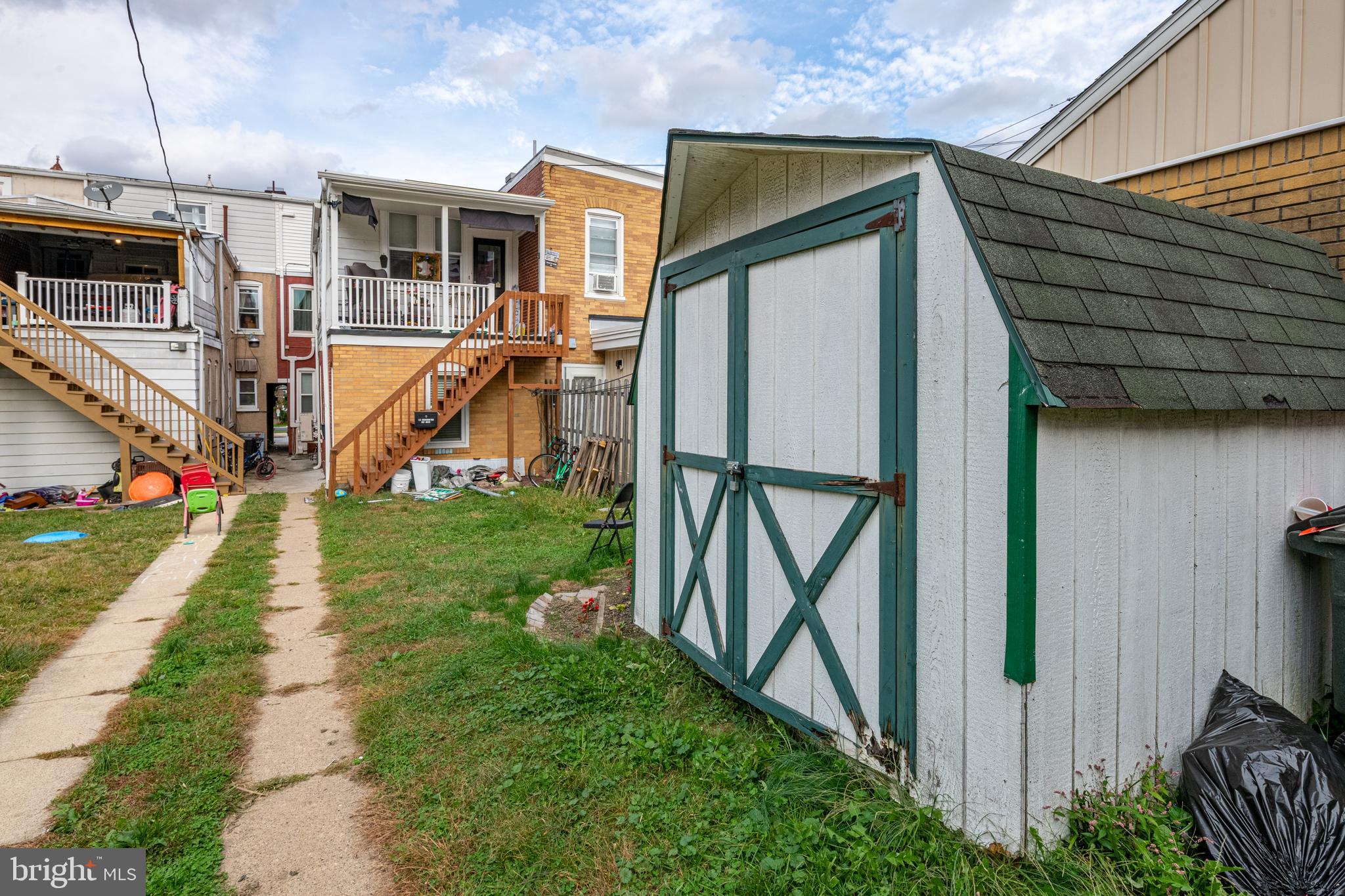 SHILLINGTON - Commercial Lease