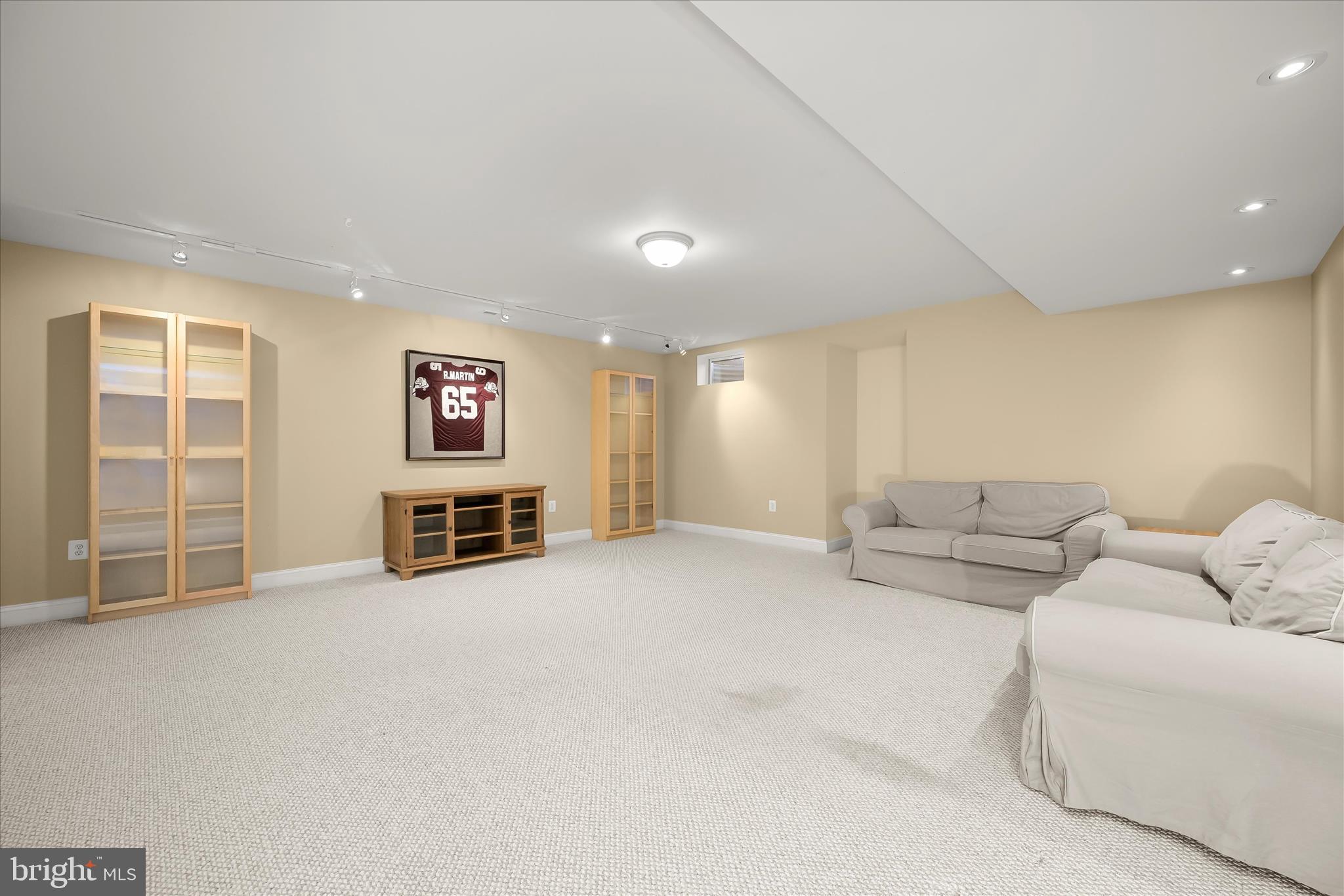 STONE LAKE - Residential