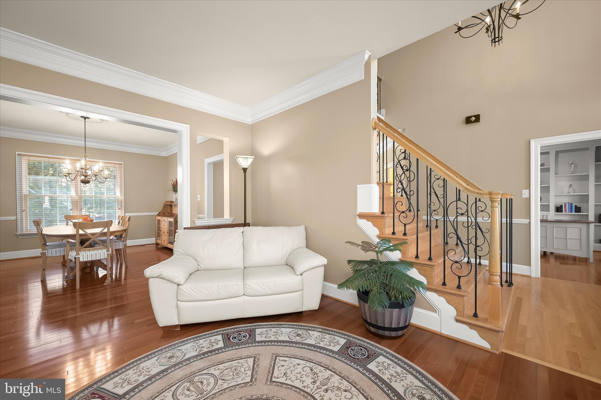 STONE LAKE - Residential