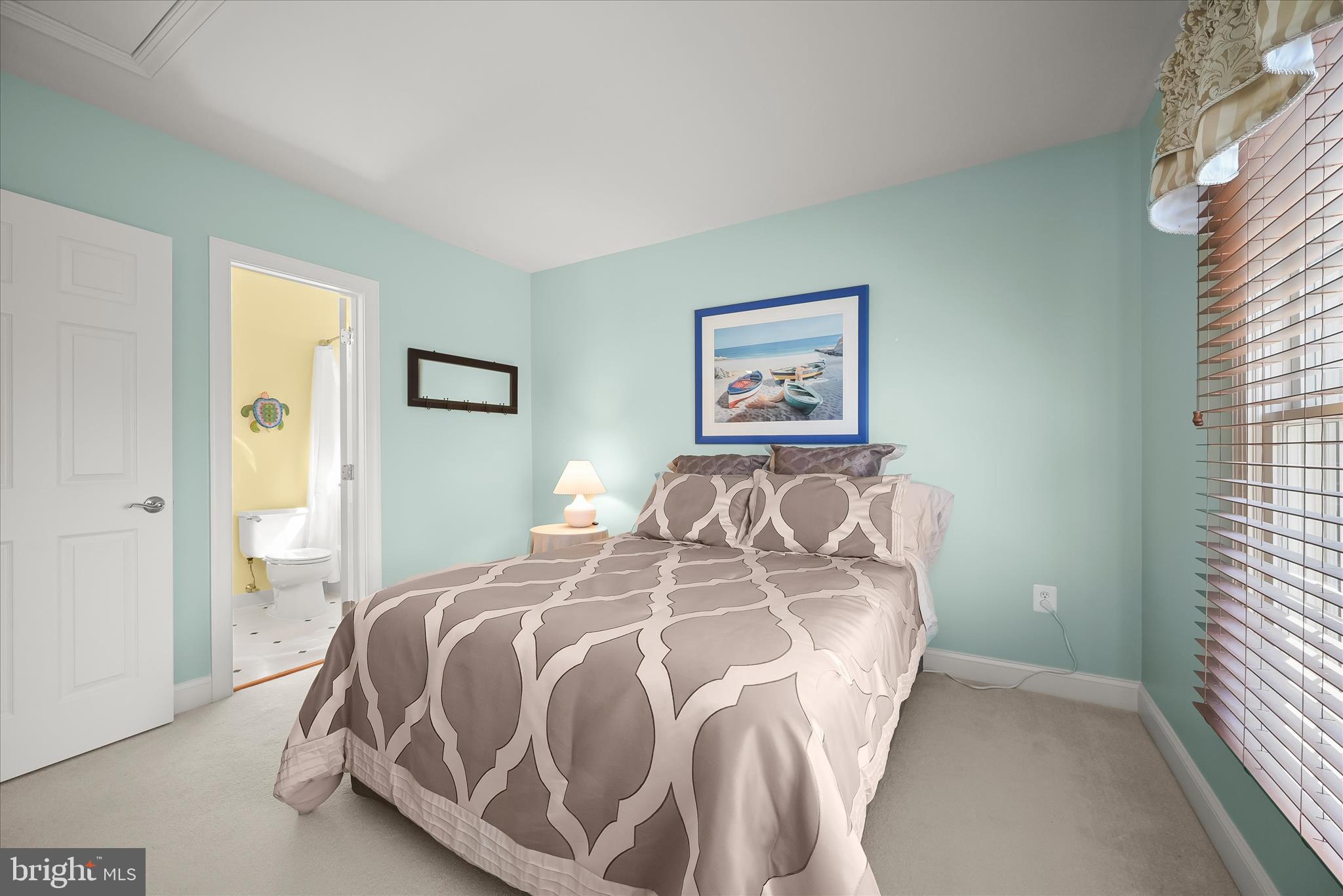 STONE LAKE - Residential