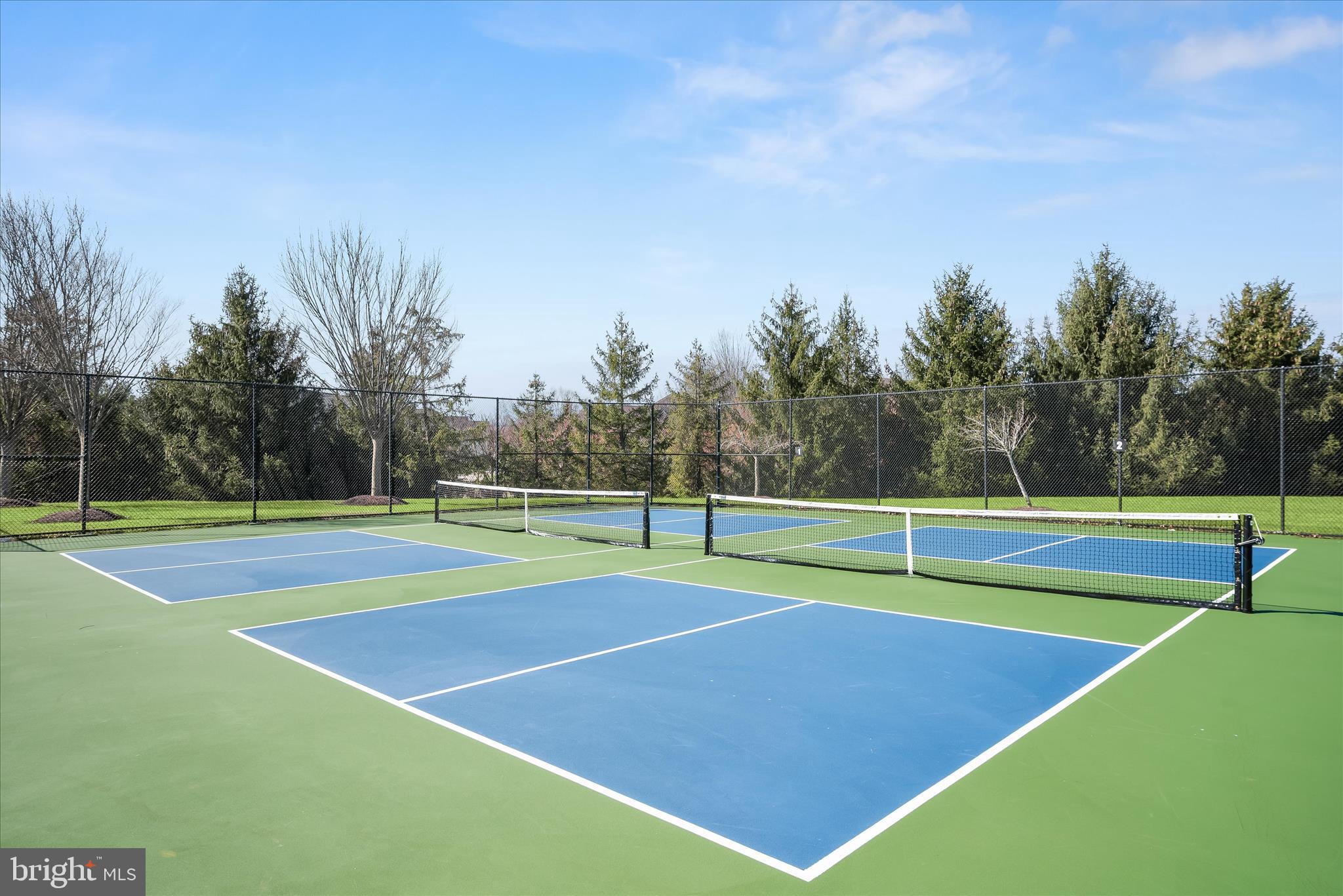 STONE LAKE - Residential