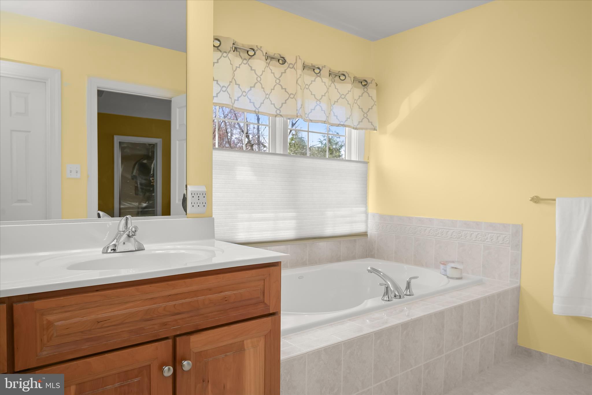 STONE LAKE - Residential