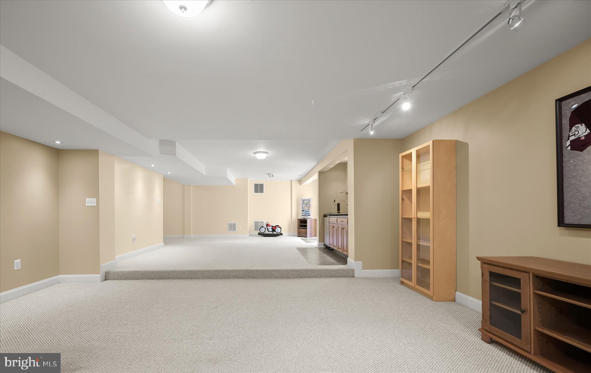 STONE LAKE - Residential