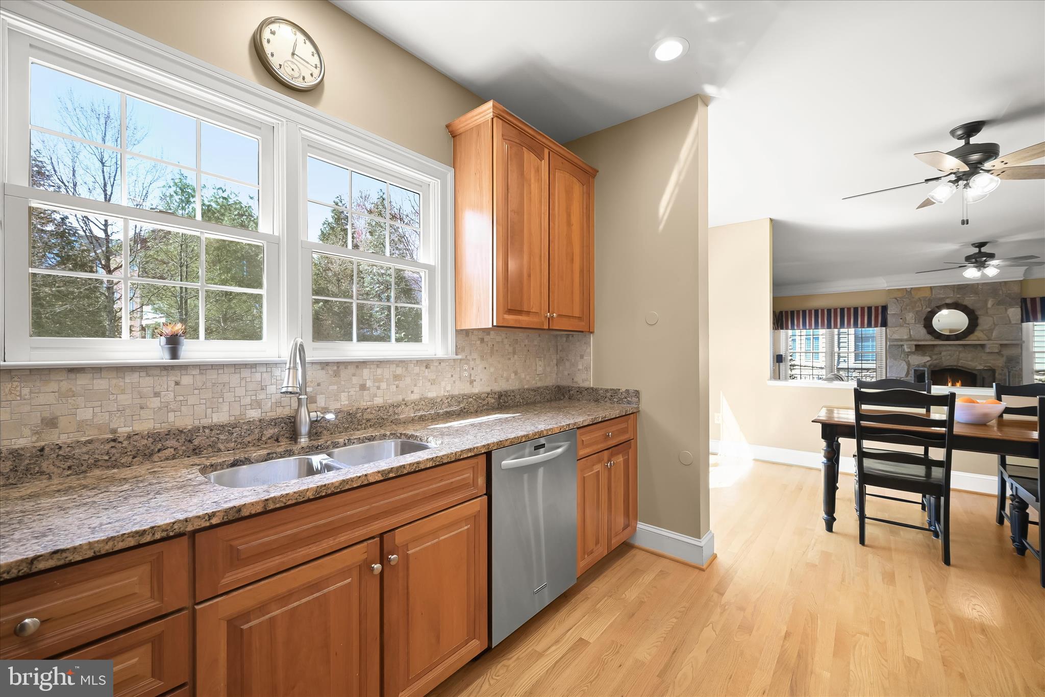 STONE LAKE - Residential