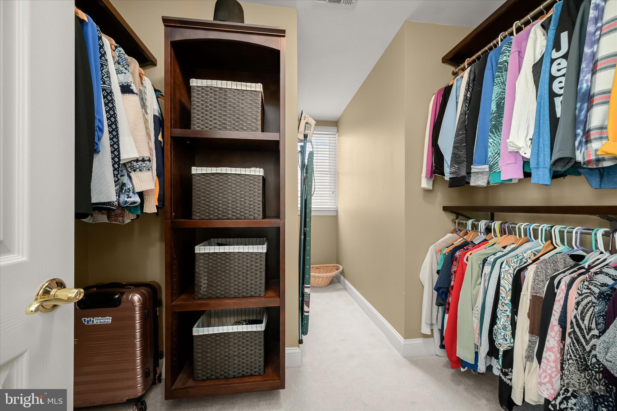 STONE LAKE - Residential