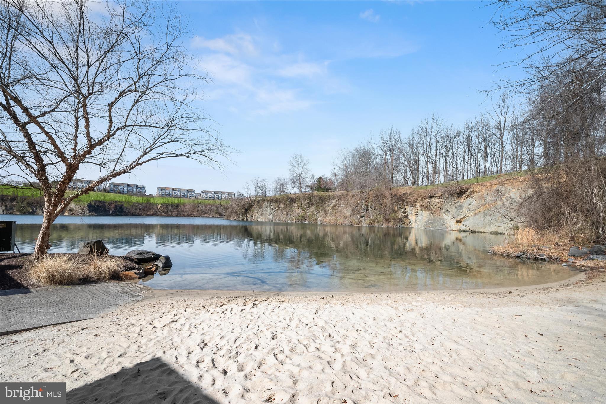 STONE LAKE - Residential