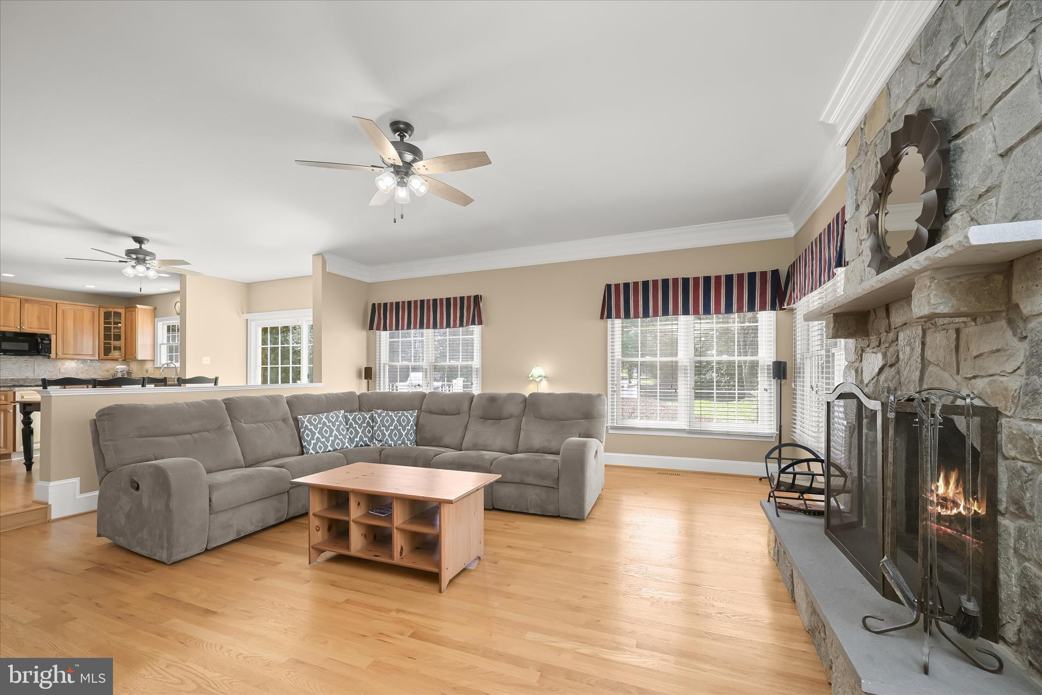 STONE LAKE - Residential