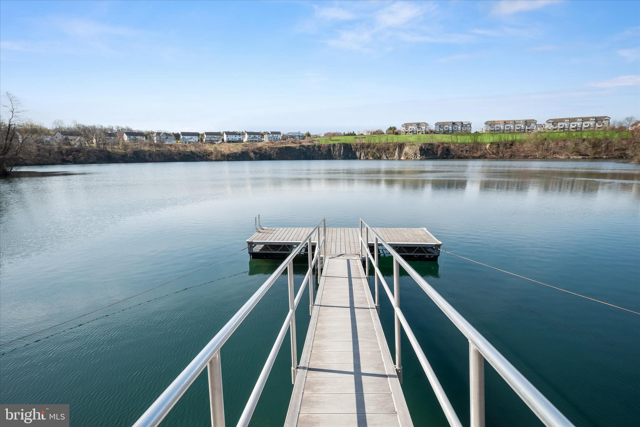 STONE LAKE - Residential