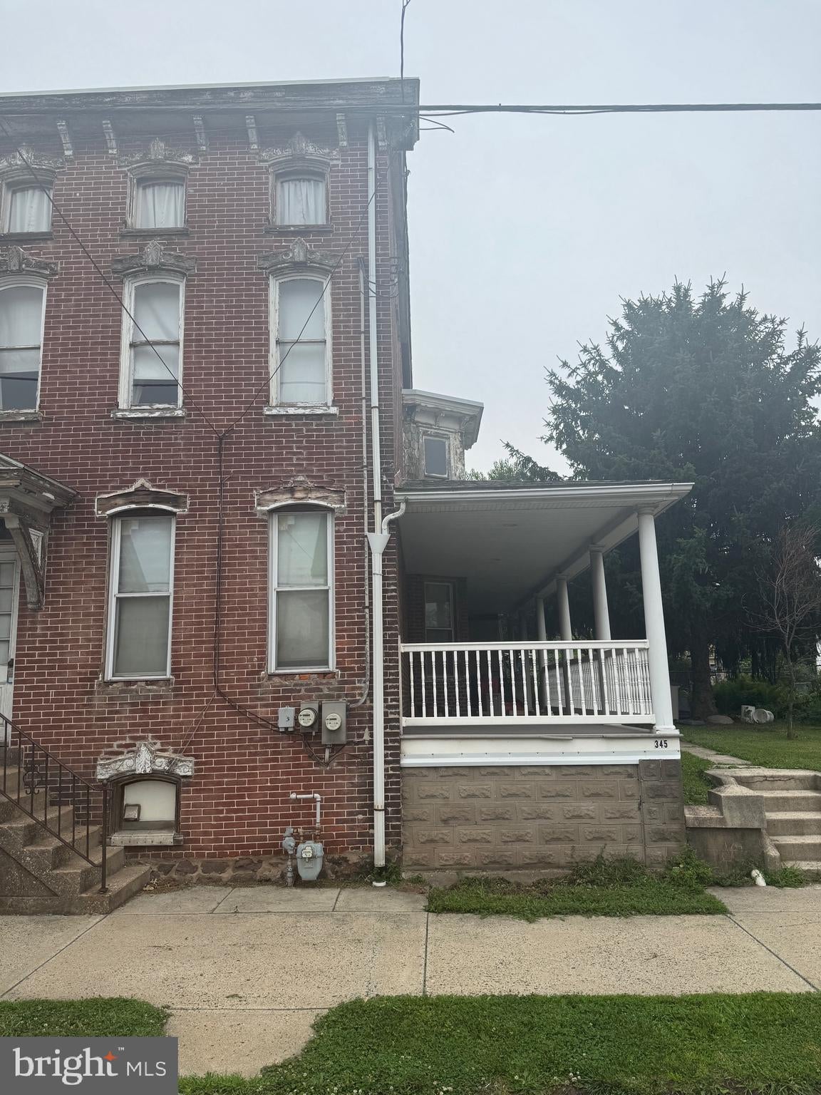 345 BRIDGE STREET