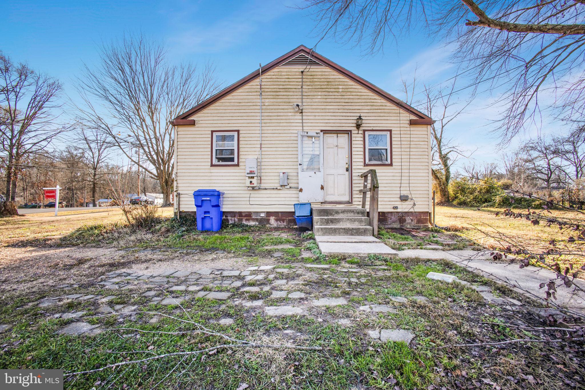 DU MAR ESTATES - Residential