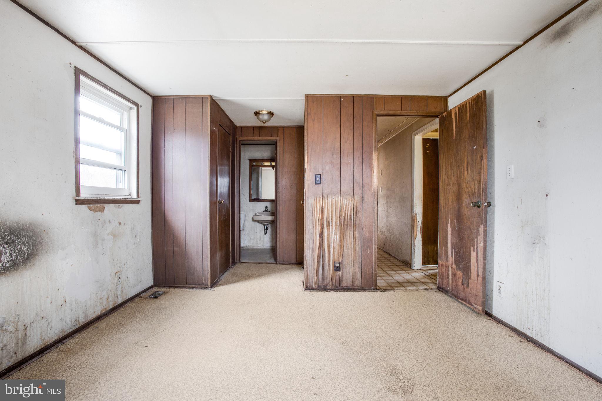 DU MAR ESTATES - Residential