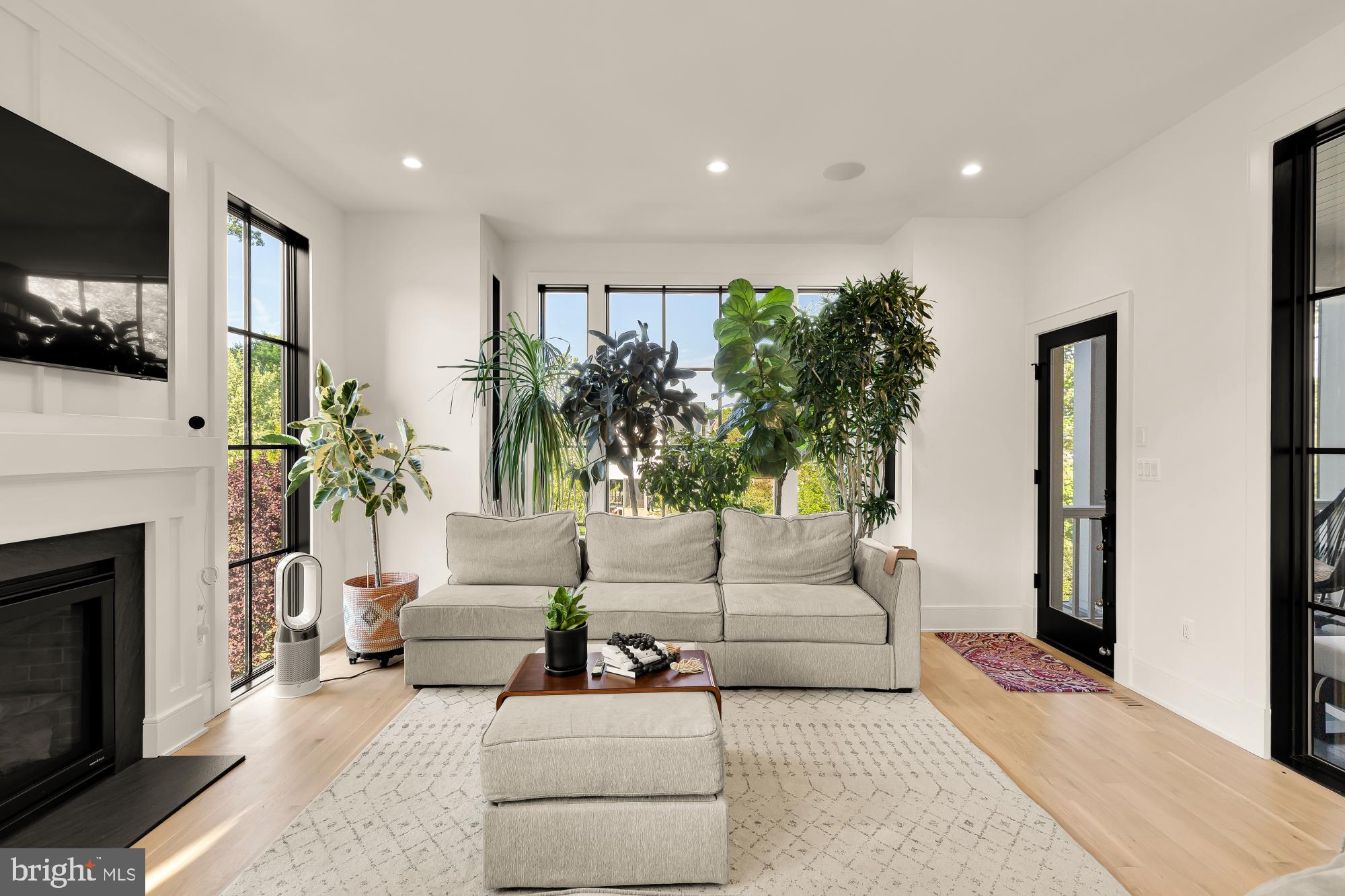 LYON PARK - Residential