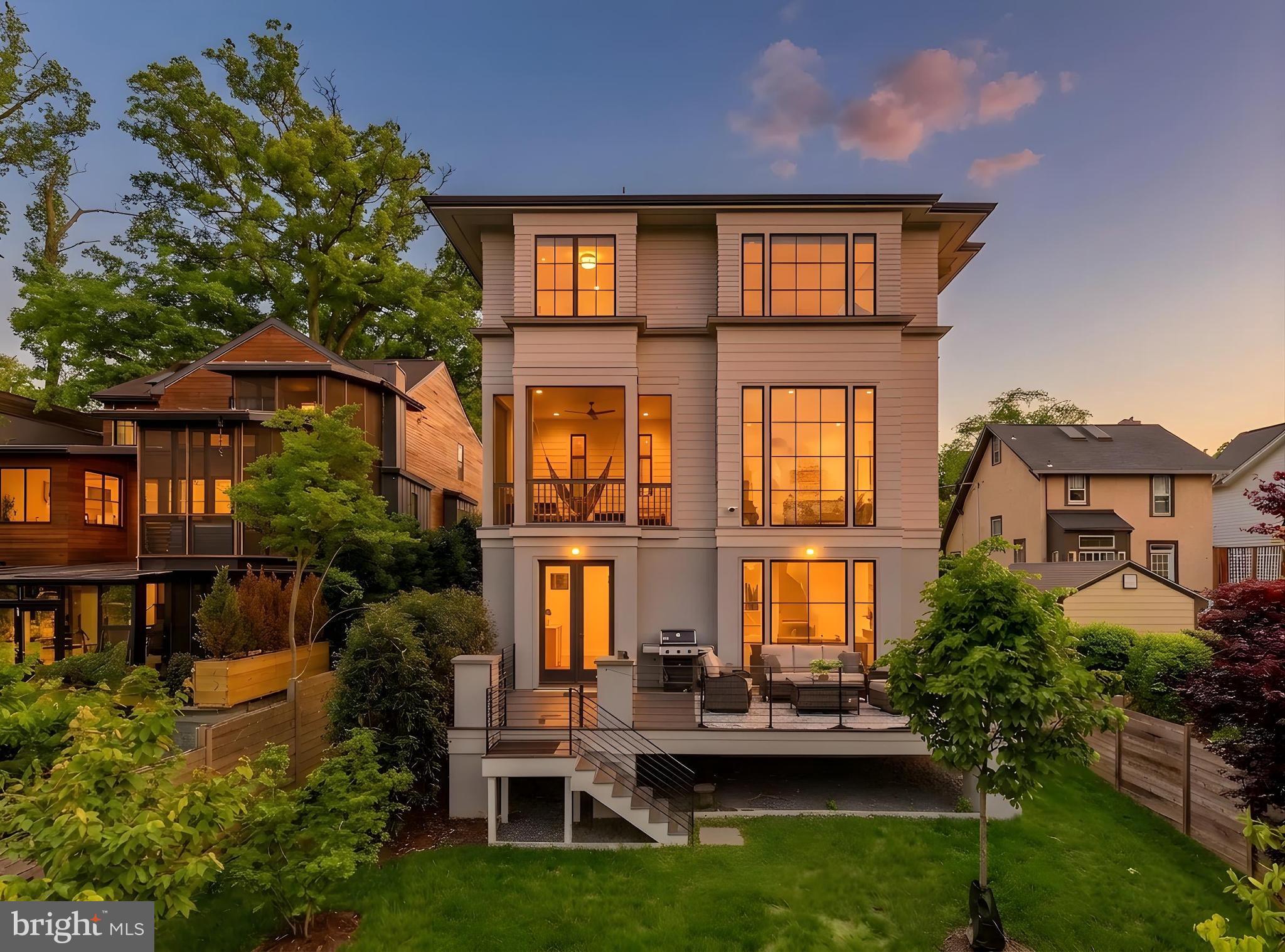 LYON PARK - Residential