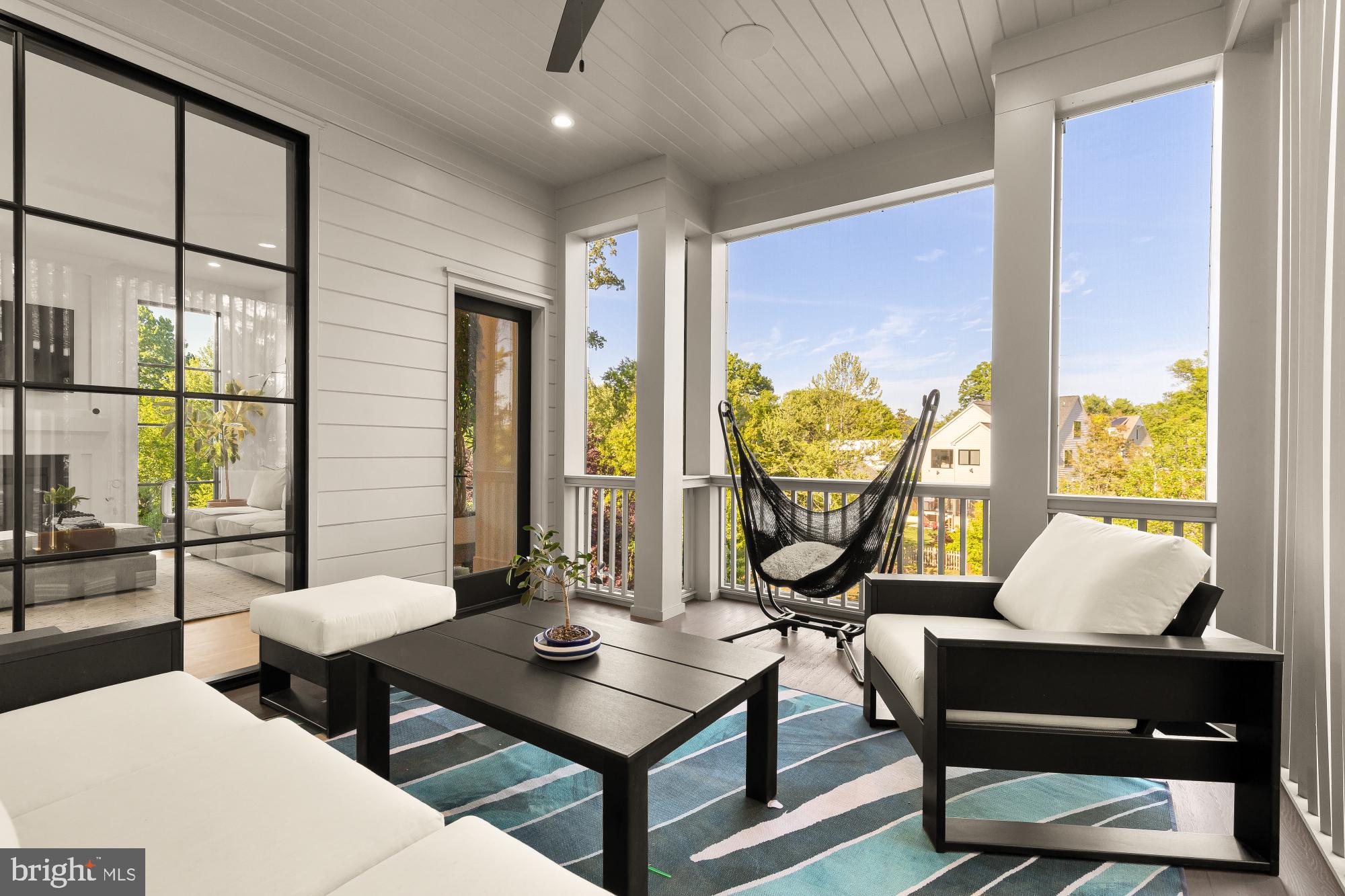 LYON PARK - Residential